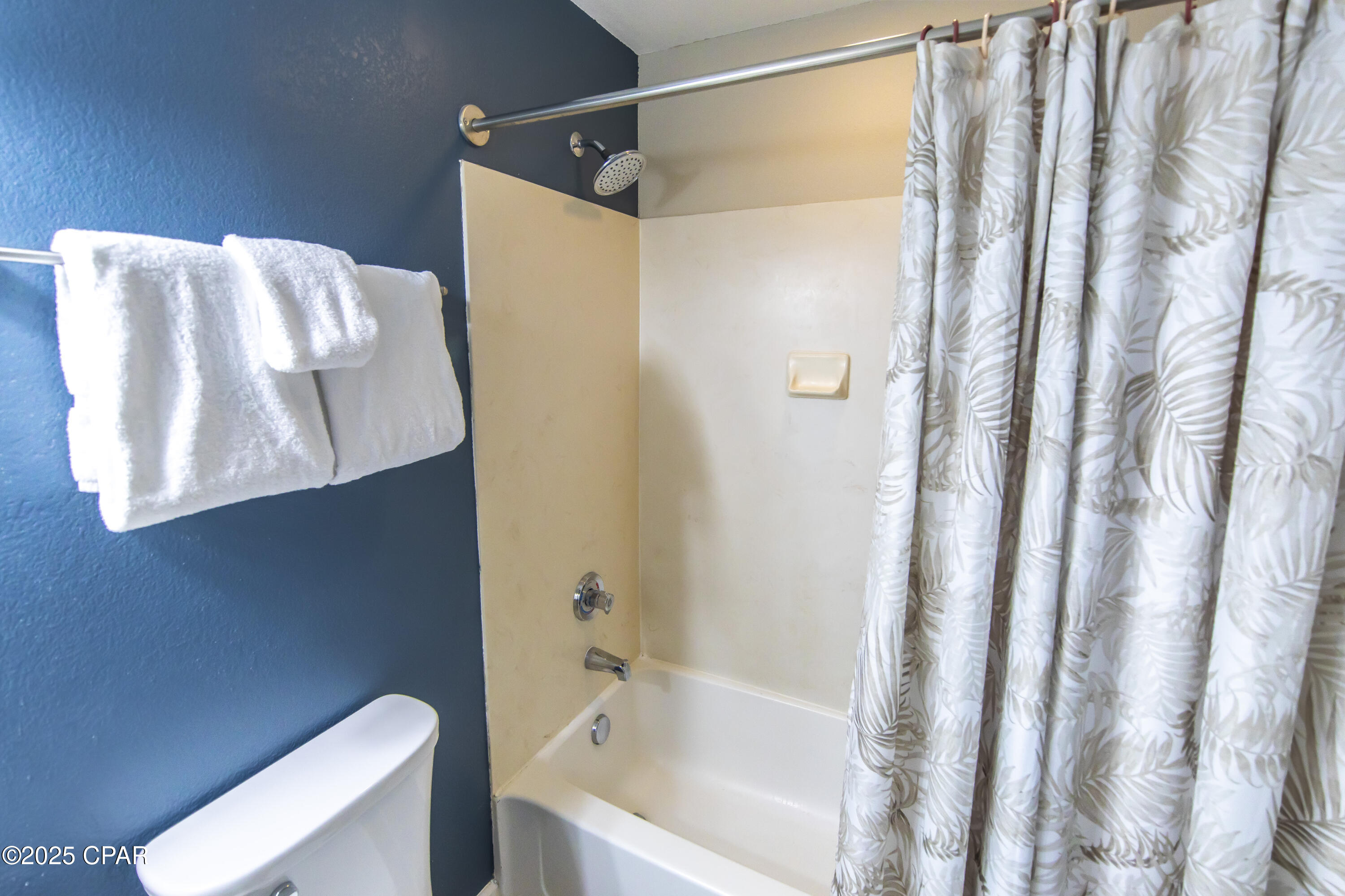 Image 25 For 16819 Front Beach Road 2112