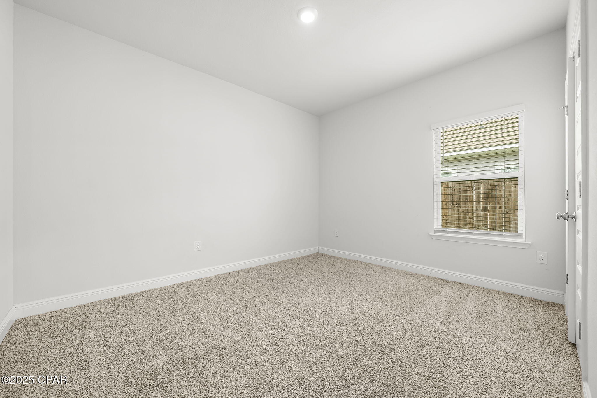 Image 11 For 464 Eagle Lake Way