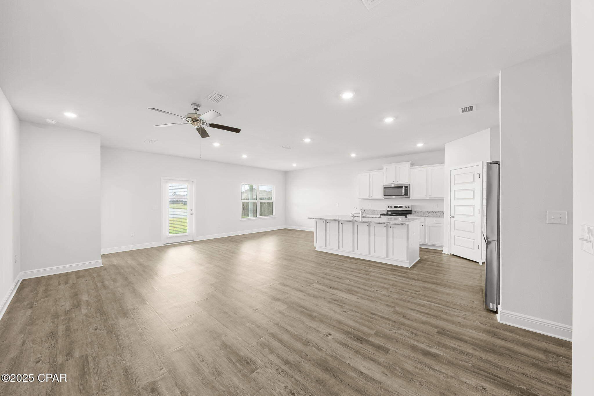 Image 16 For 464 Eagle Lake Way