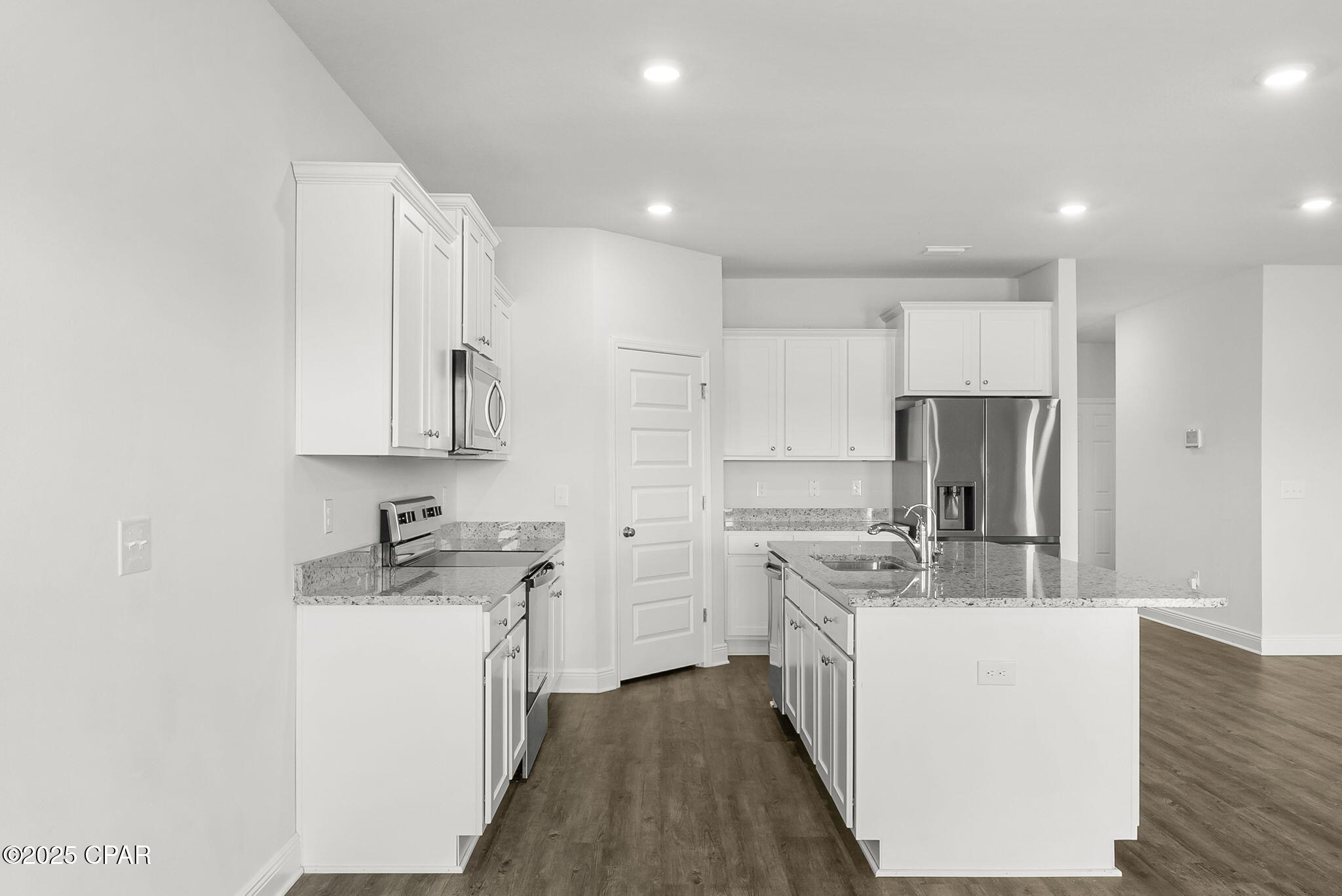 Image 19 For 464 Eagle Lake Way