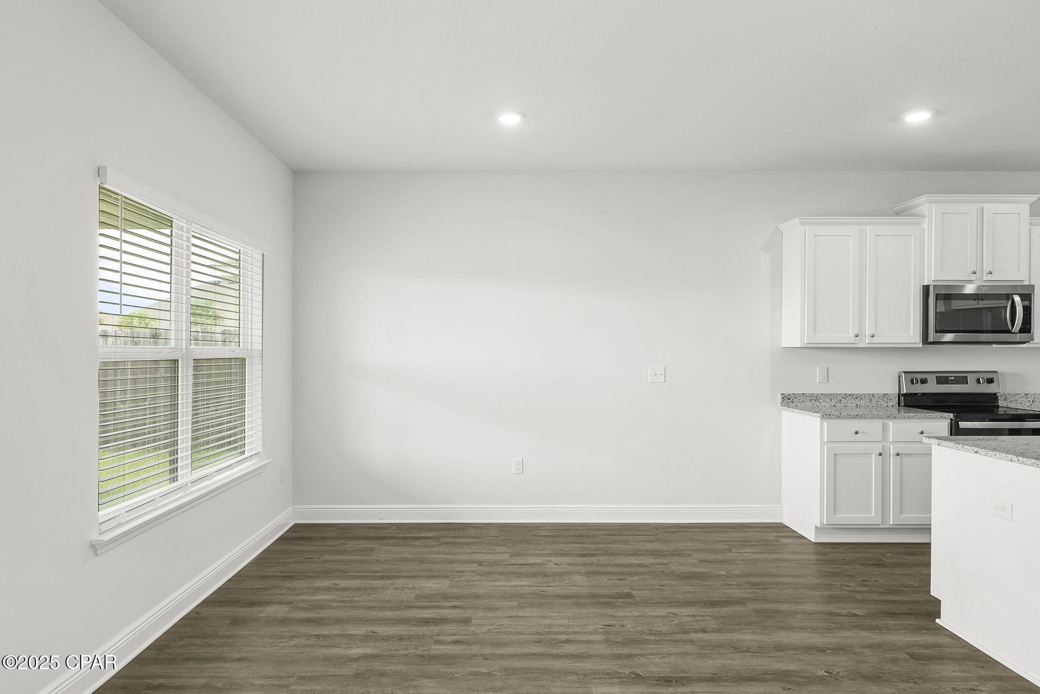 Image 20 For 464 Eagle Lake Way