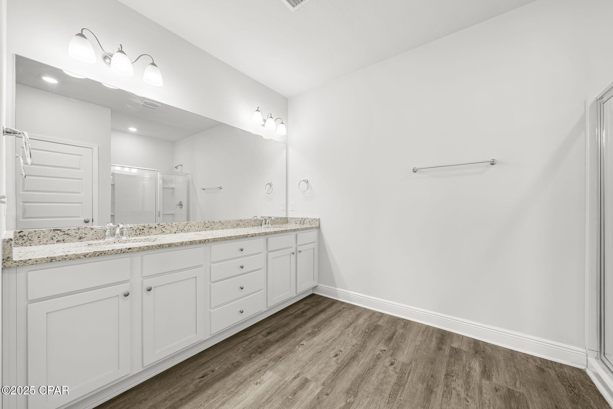 Image 27 For 464 Eagle Lake Way