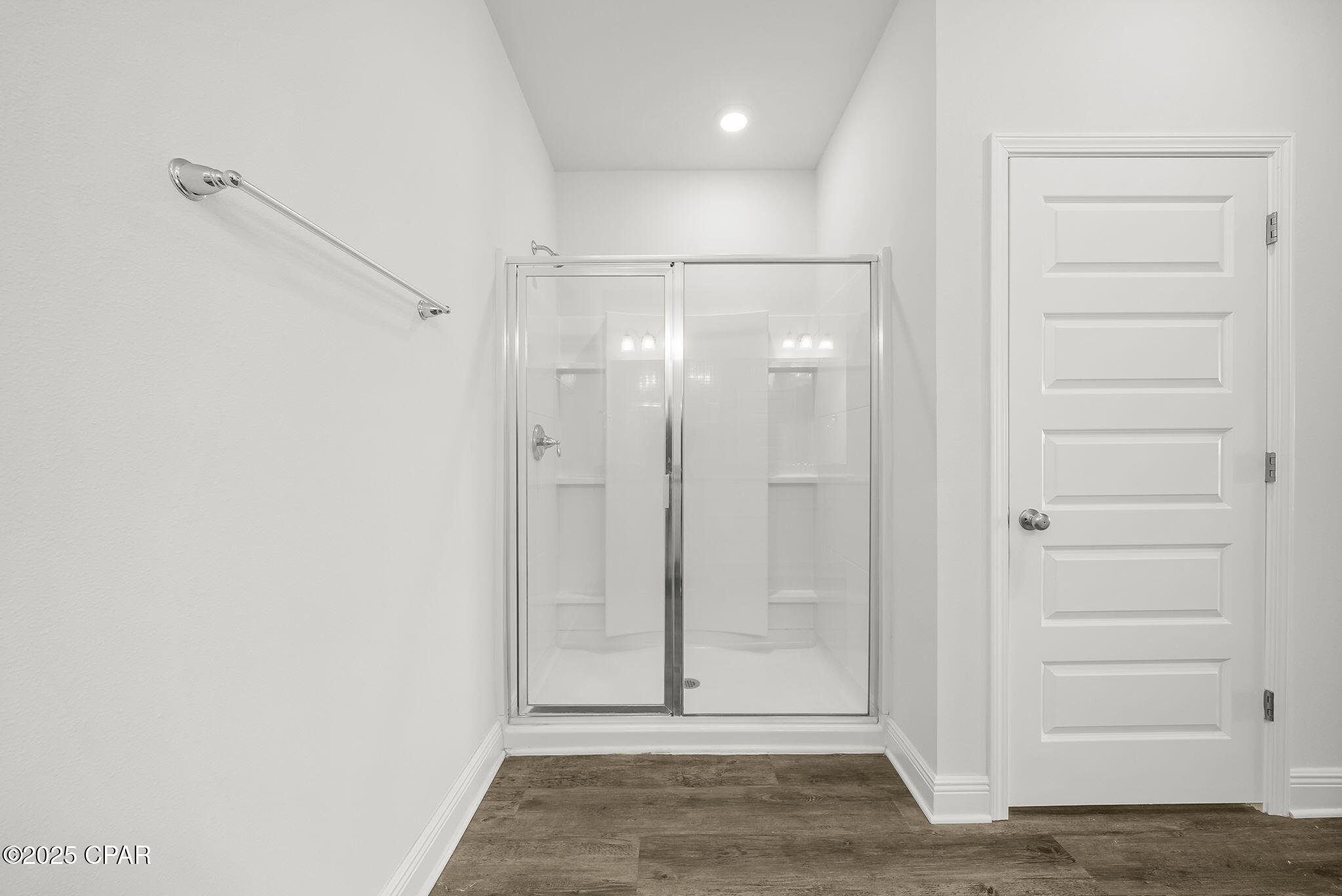 Image 29 For 464 Eagle Lake Way