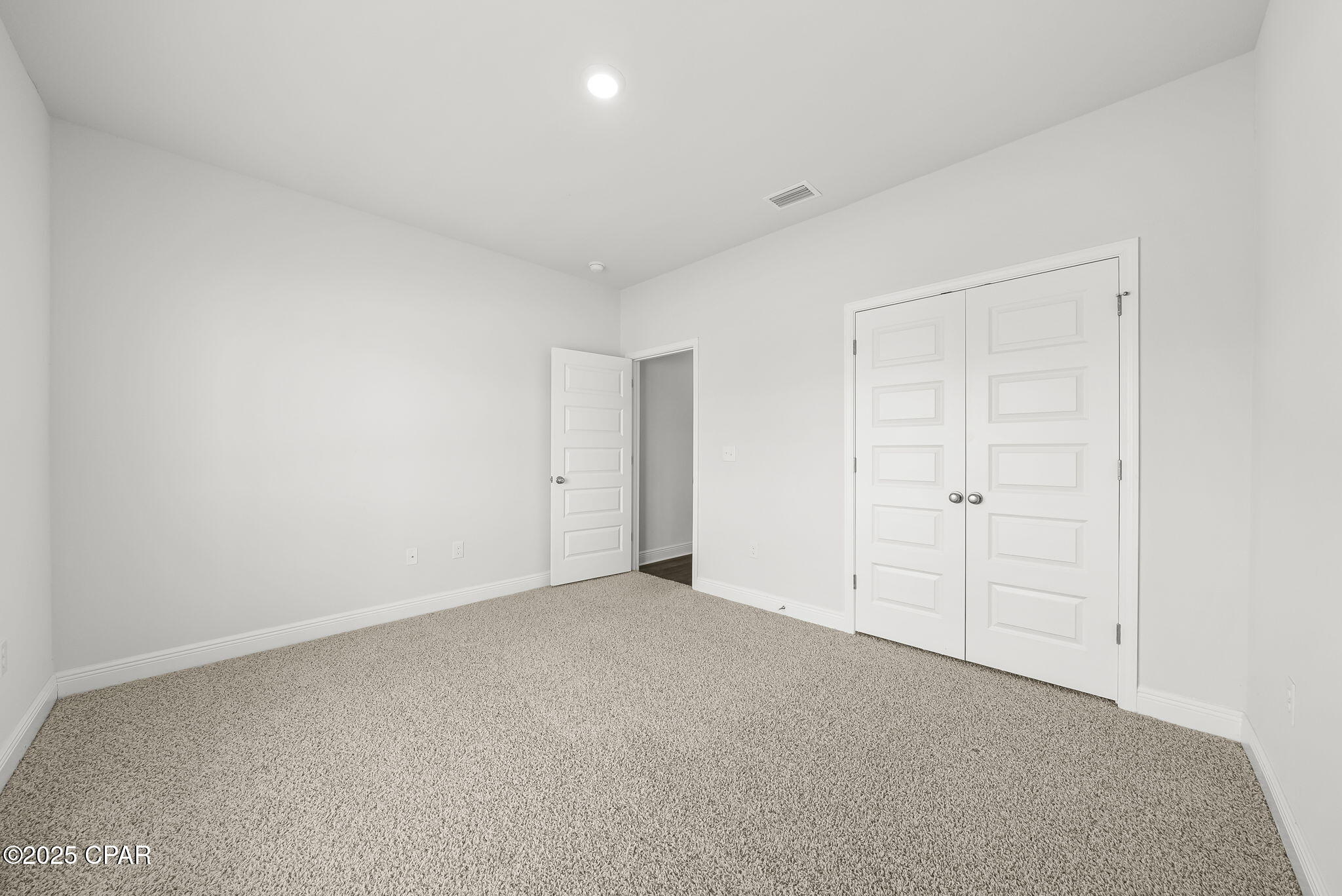 Image 9 For 464 Eagle Lake Way