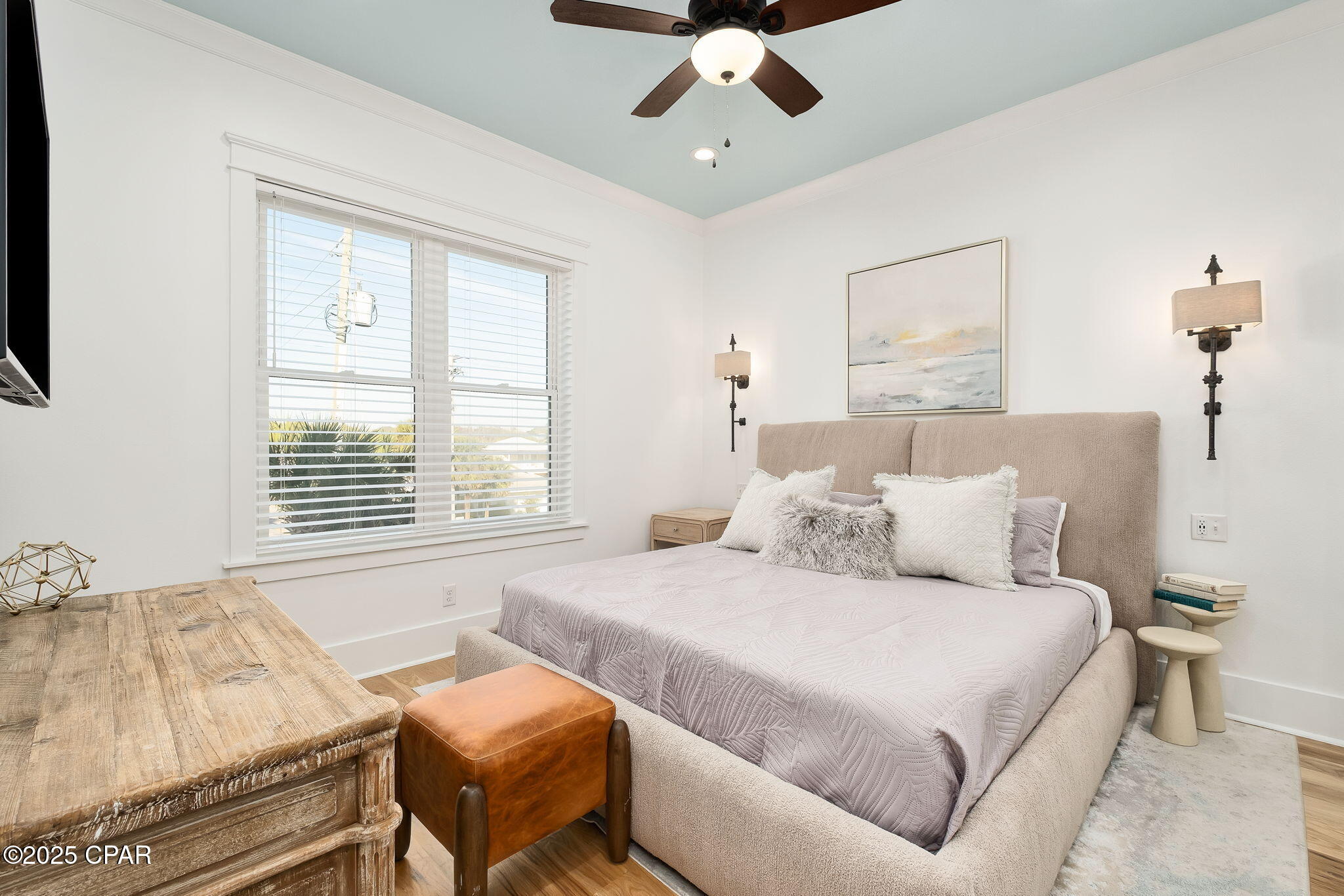 Listing photo id 38 for 20405 Front Beach Road Road