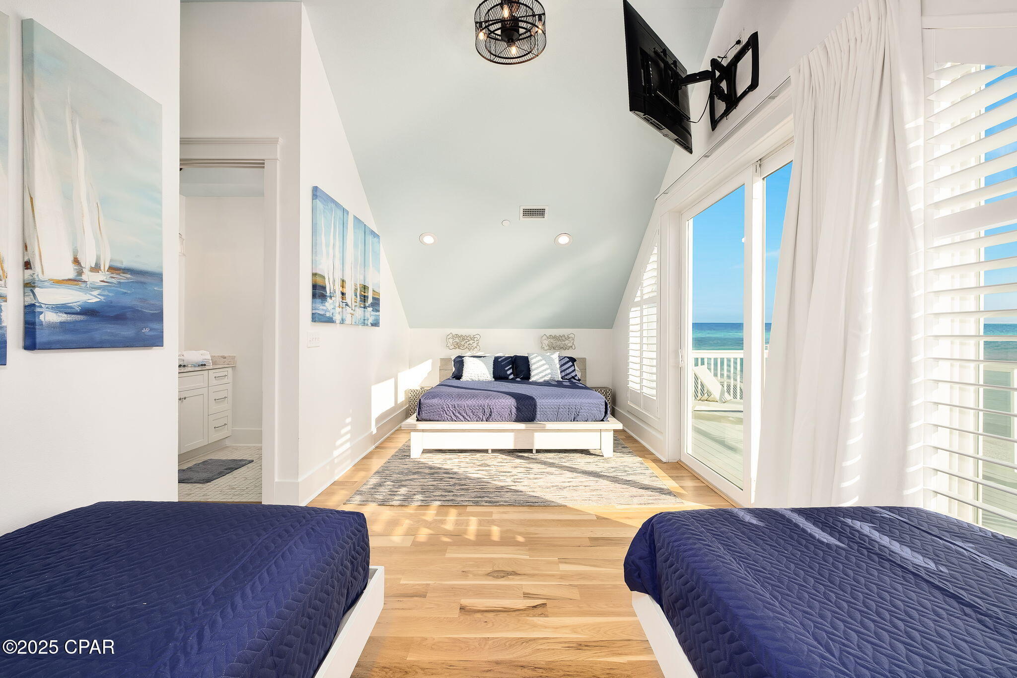 Listing photo id 57 for 20405 Front Beach Road Road