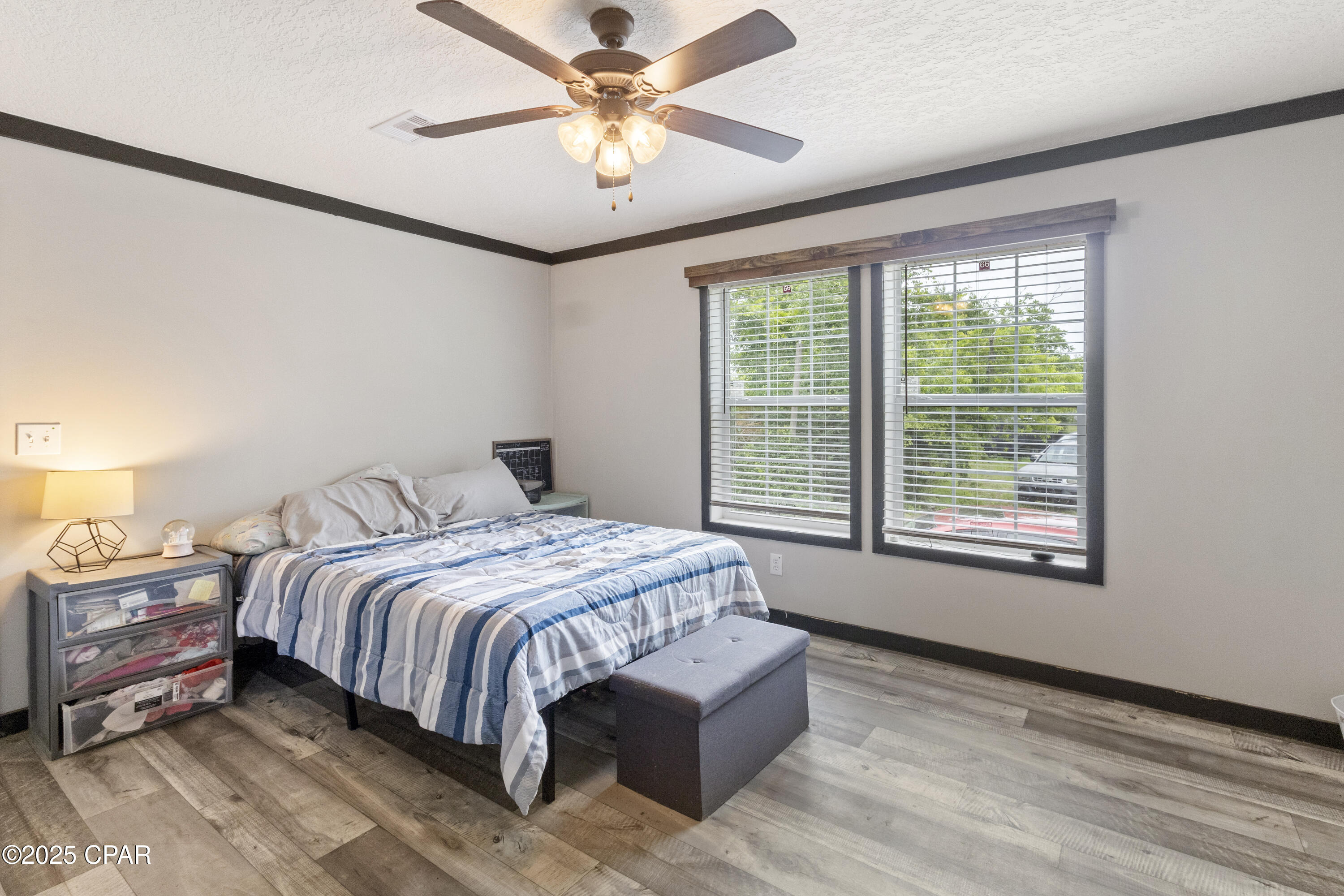 Image 13 For 327 Berthe Avenue