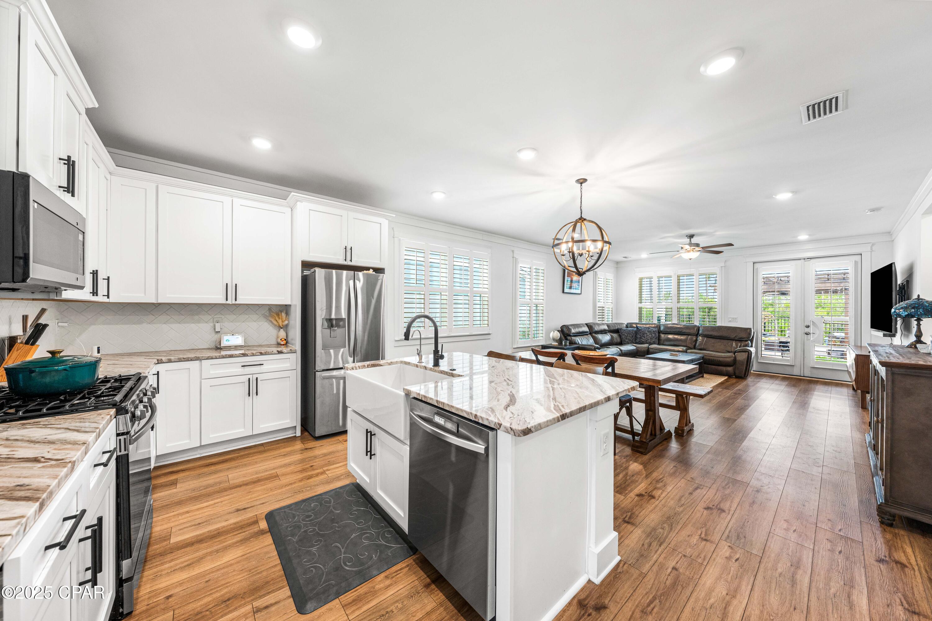 Image 11 For 709 Longpoint Way