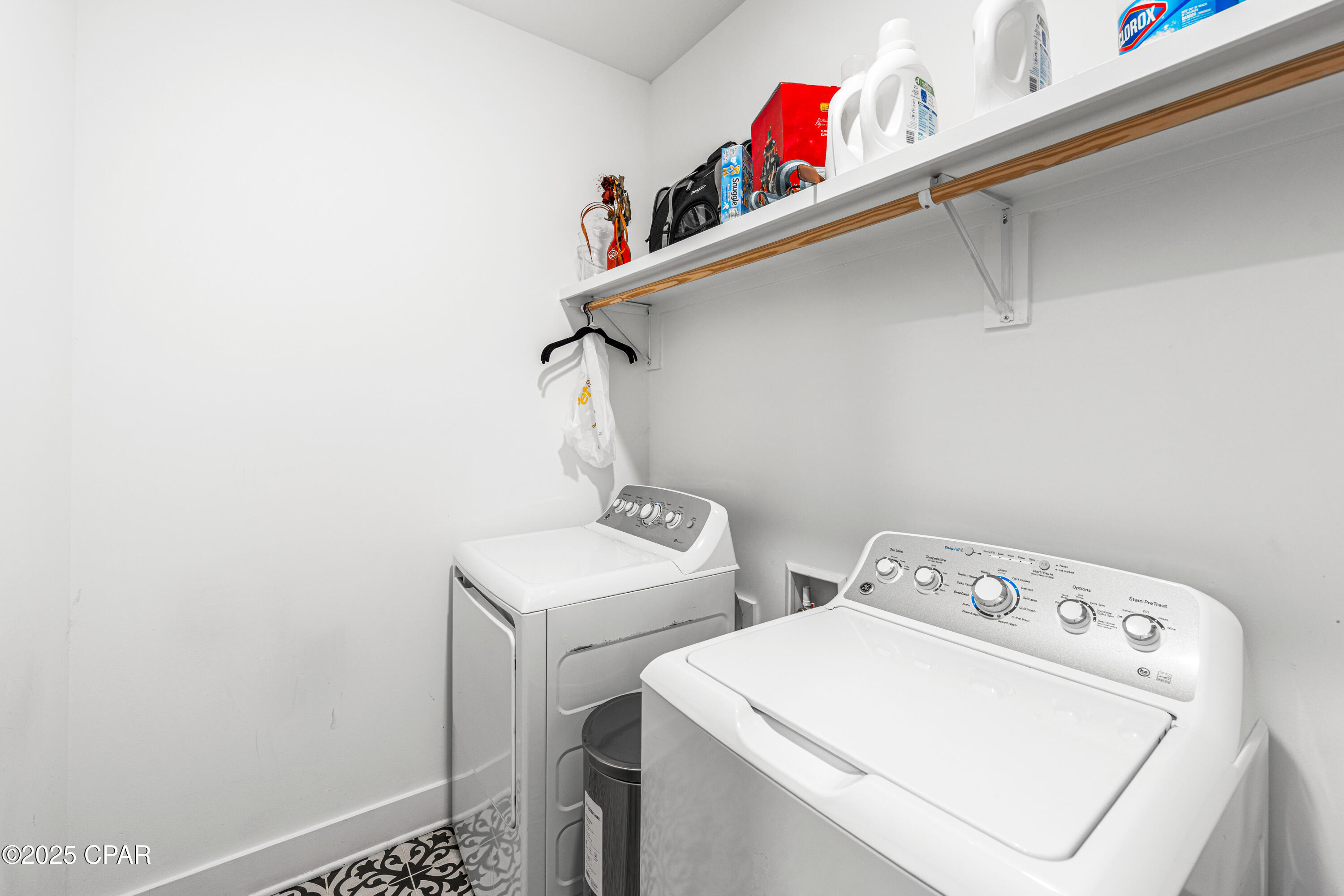 Image 22 For 709 Longpoint Way