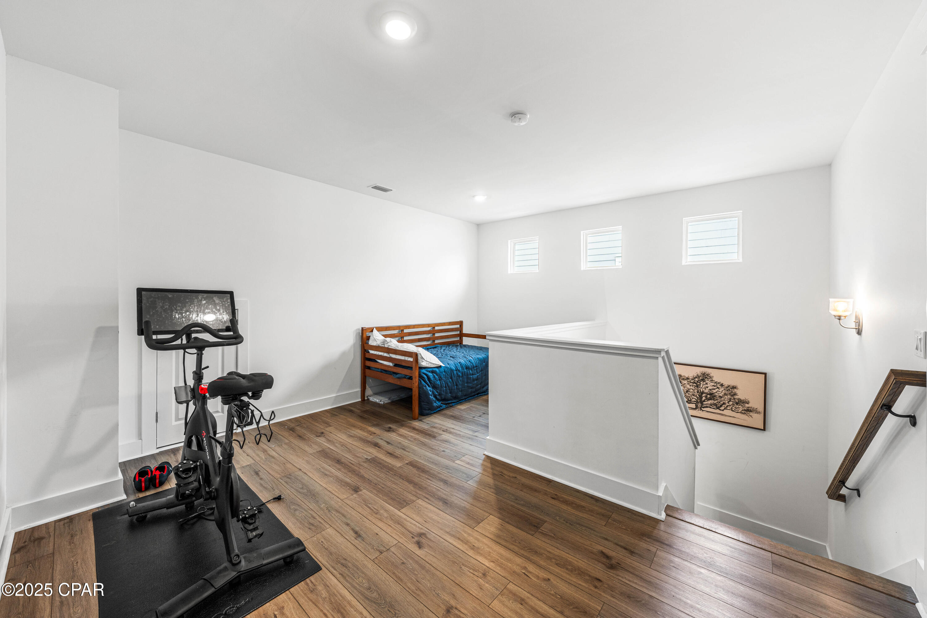 Image 28 For 709 Longpoint Way