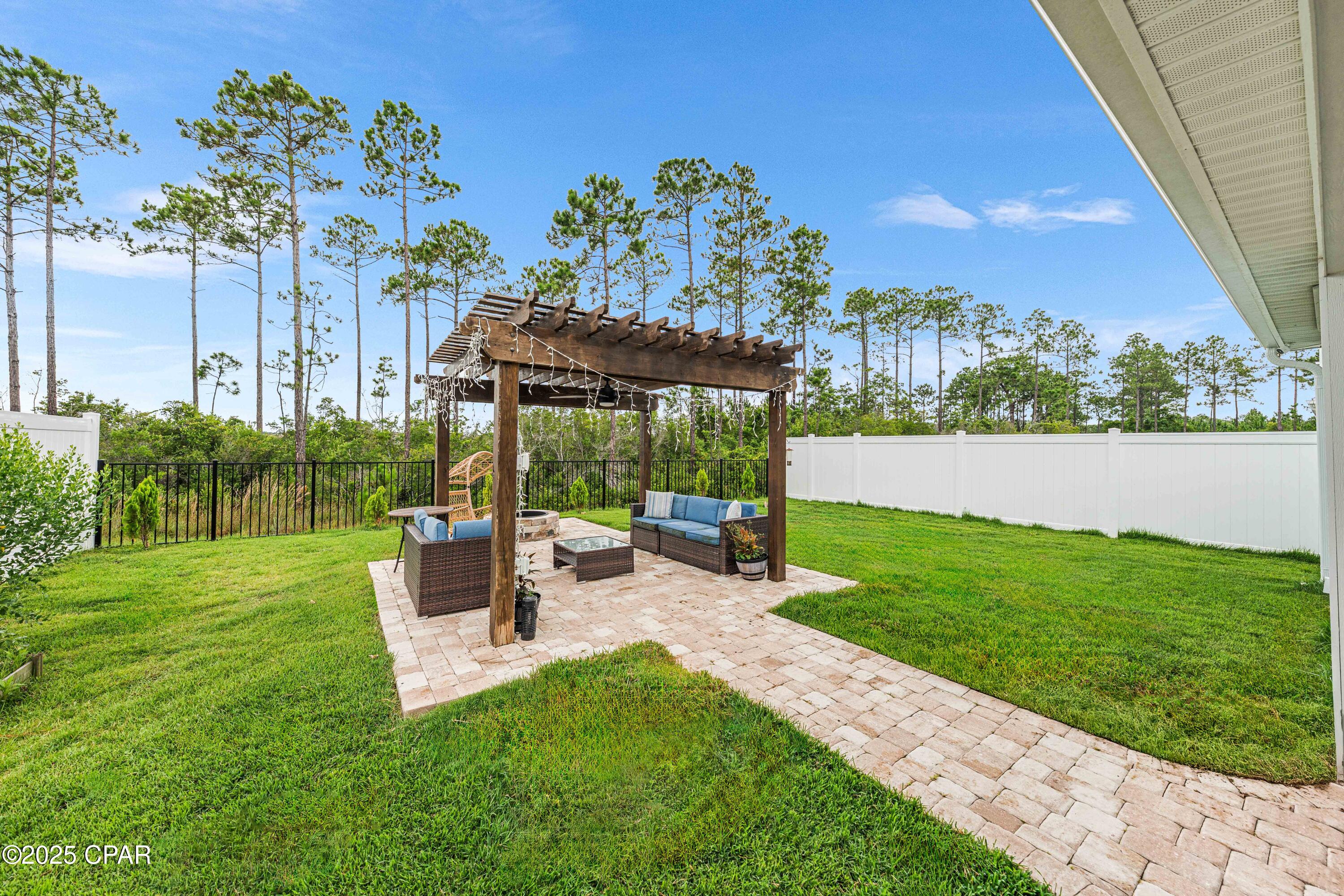 Image 5 For 709 Longpoint Way