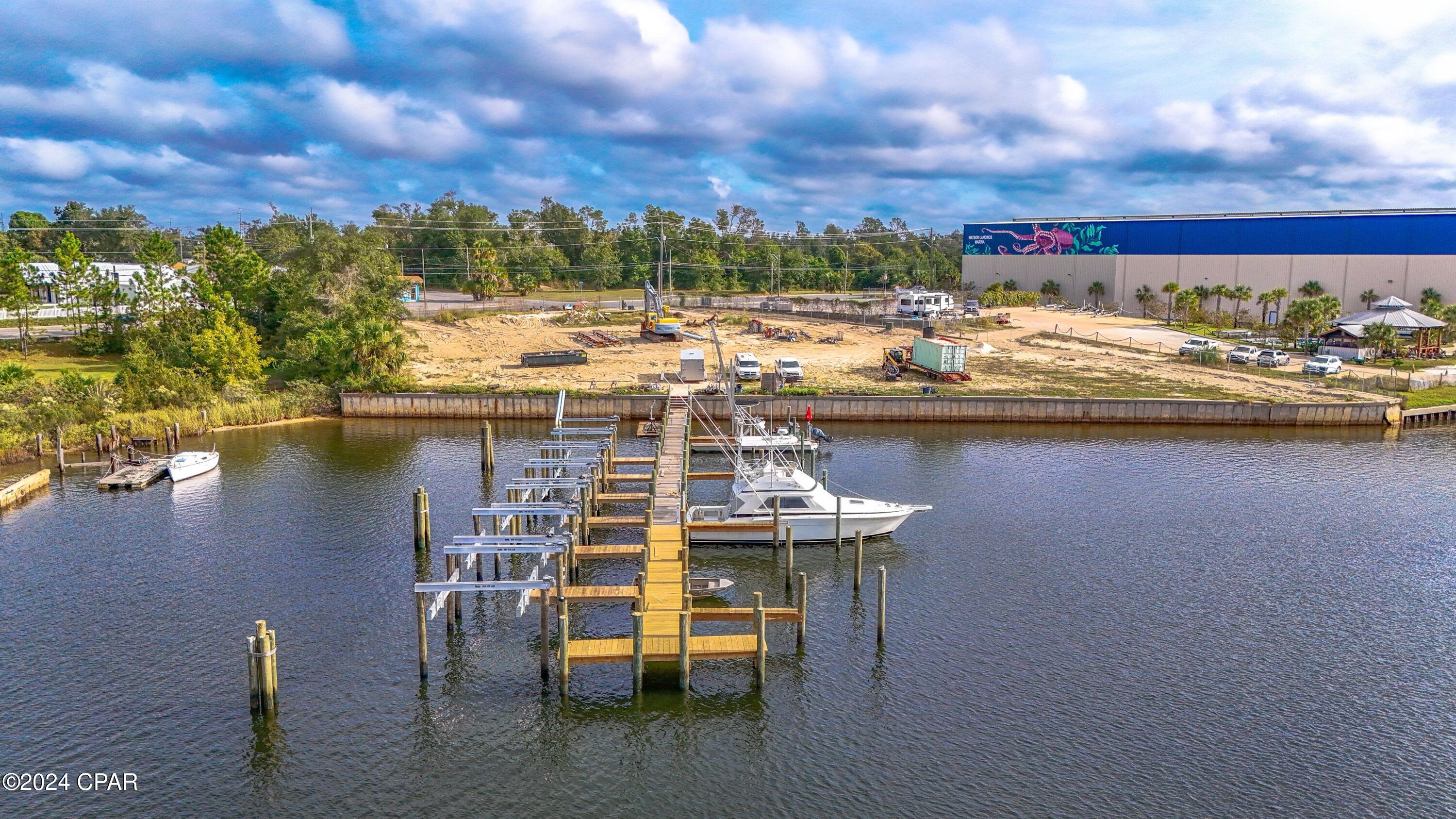 Image 3 For 1524 5th, Business 98 Street