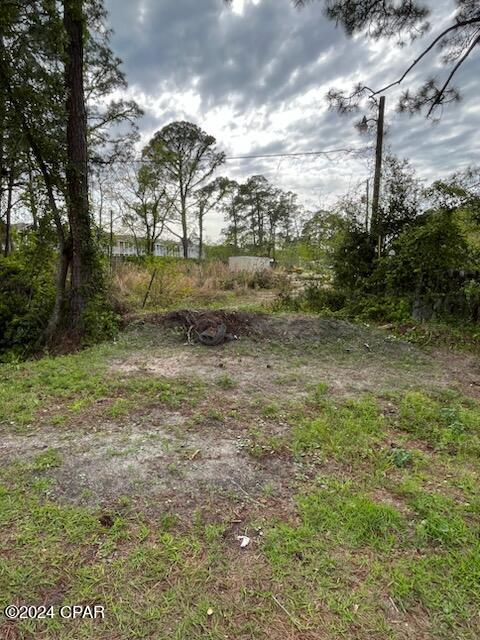 Image 6 For 2144 Warner Avenue