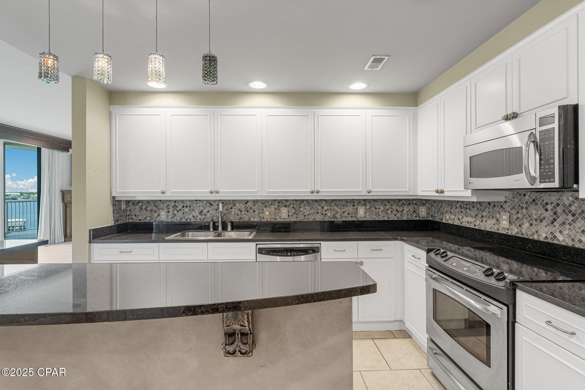 Image 27 For 6422 Hwy 98  501