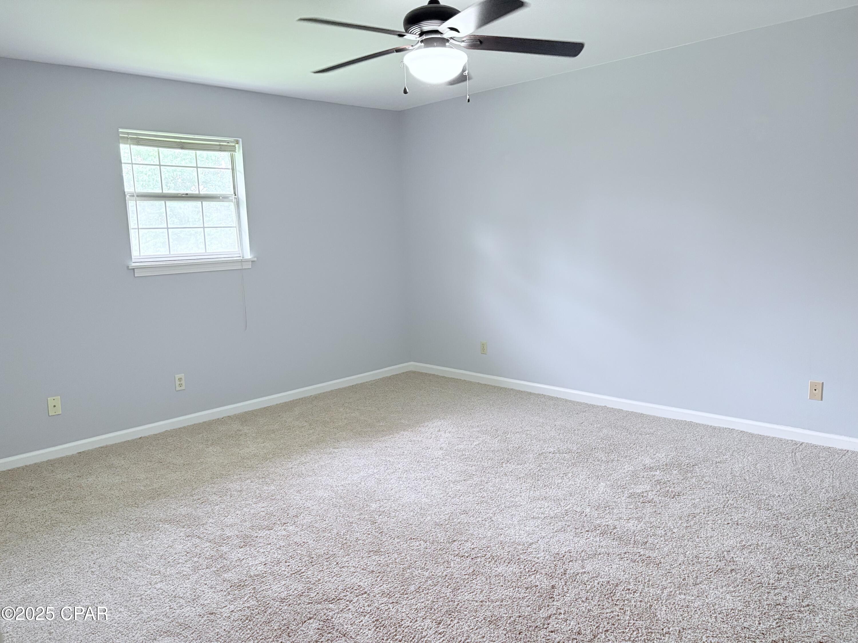 Image 19 For 320 Alexander Drive