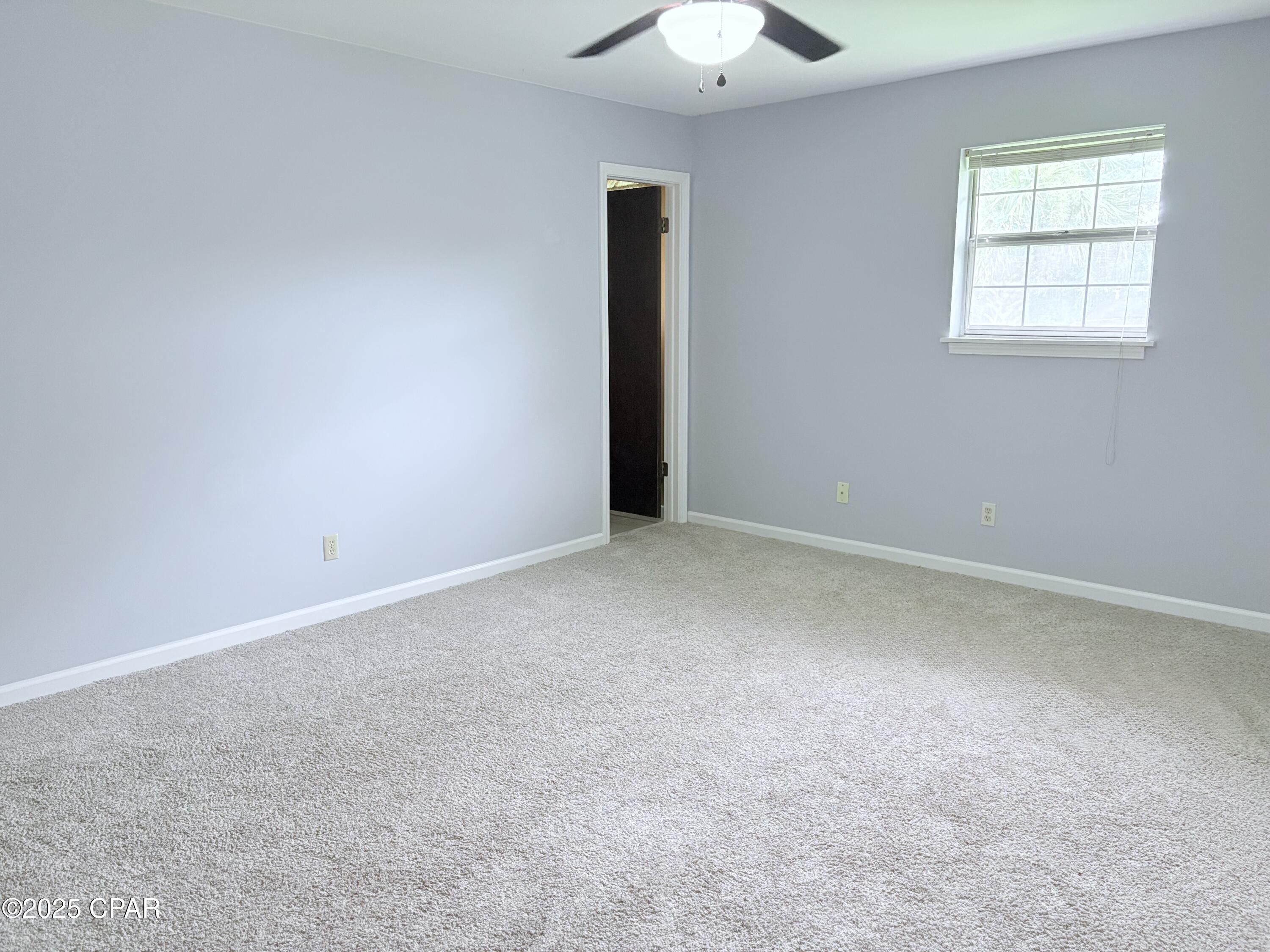 Image 20 For 320 Alexander Drive