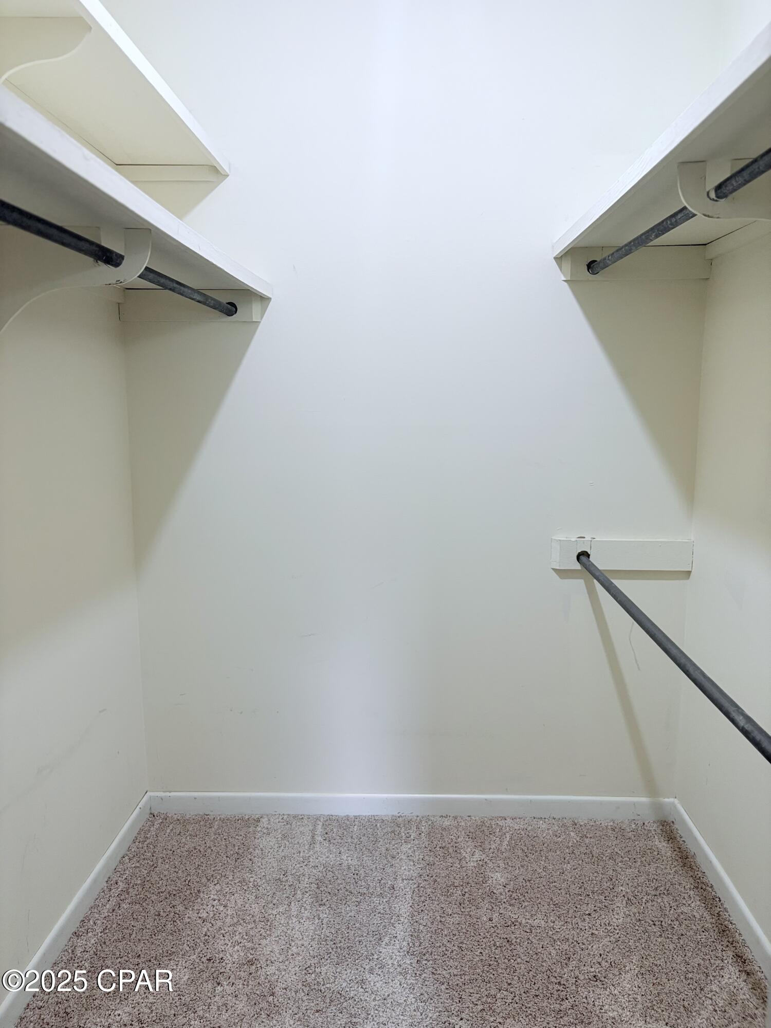 Image 21 For 320 Alexander Drive