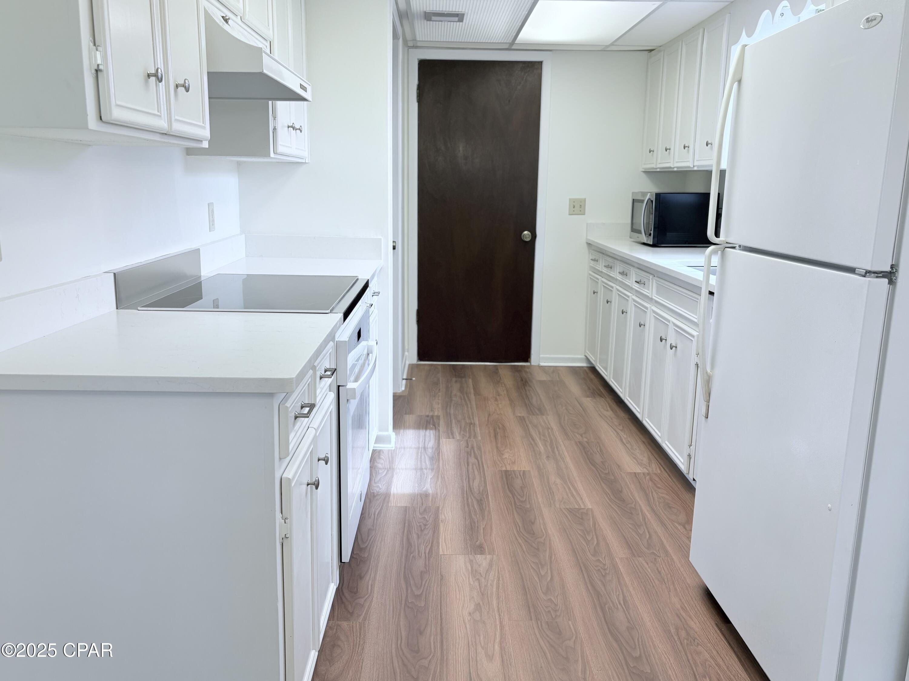 Image 7 For 320 Alexander Drive