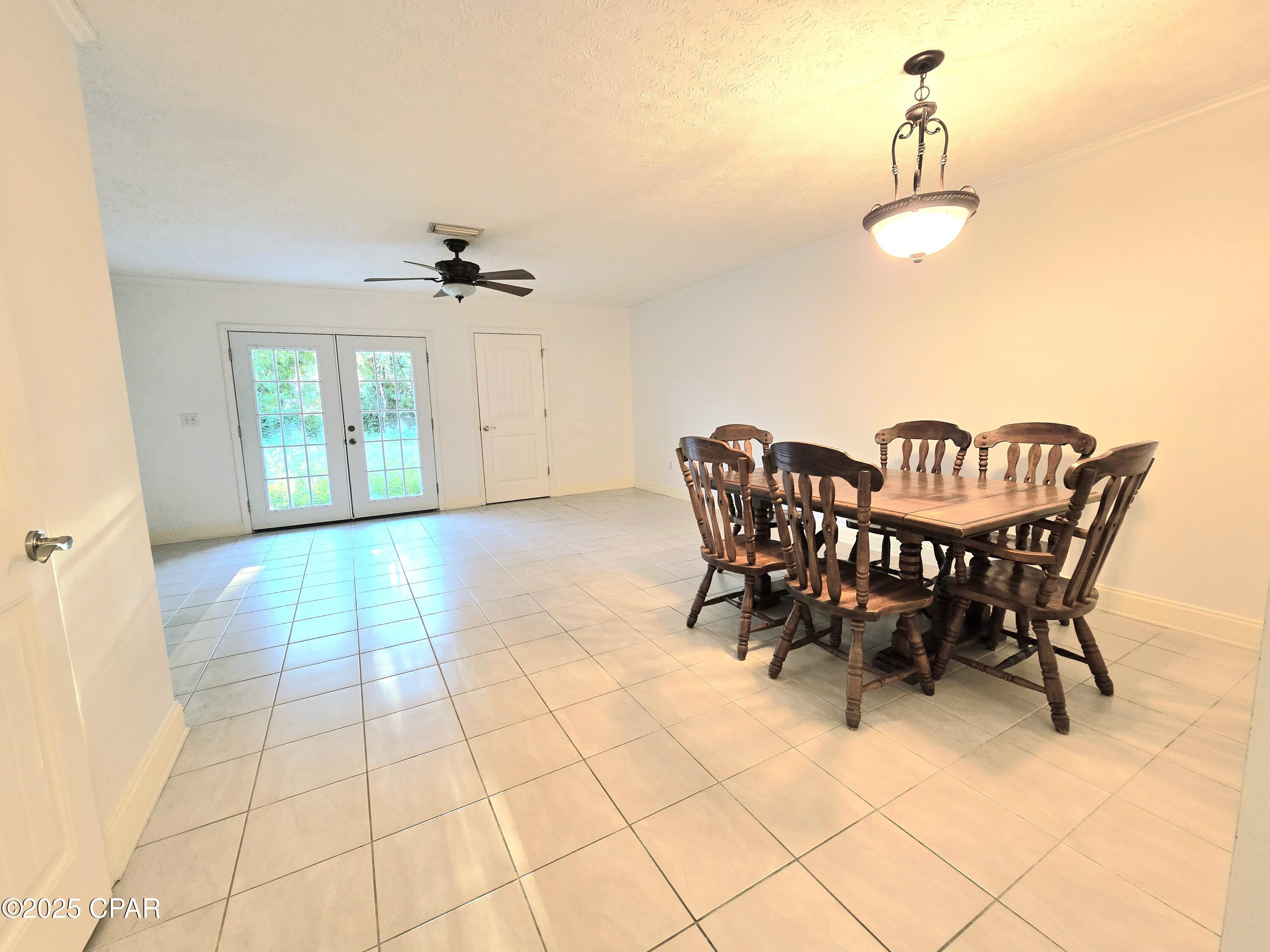 Image 7 For 1913 Laurel Avenue A