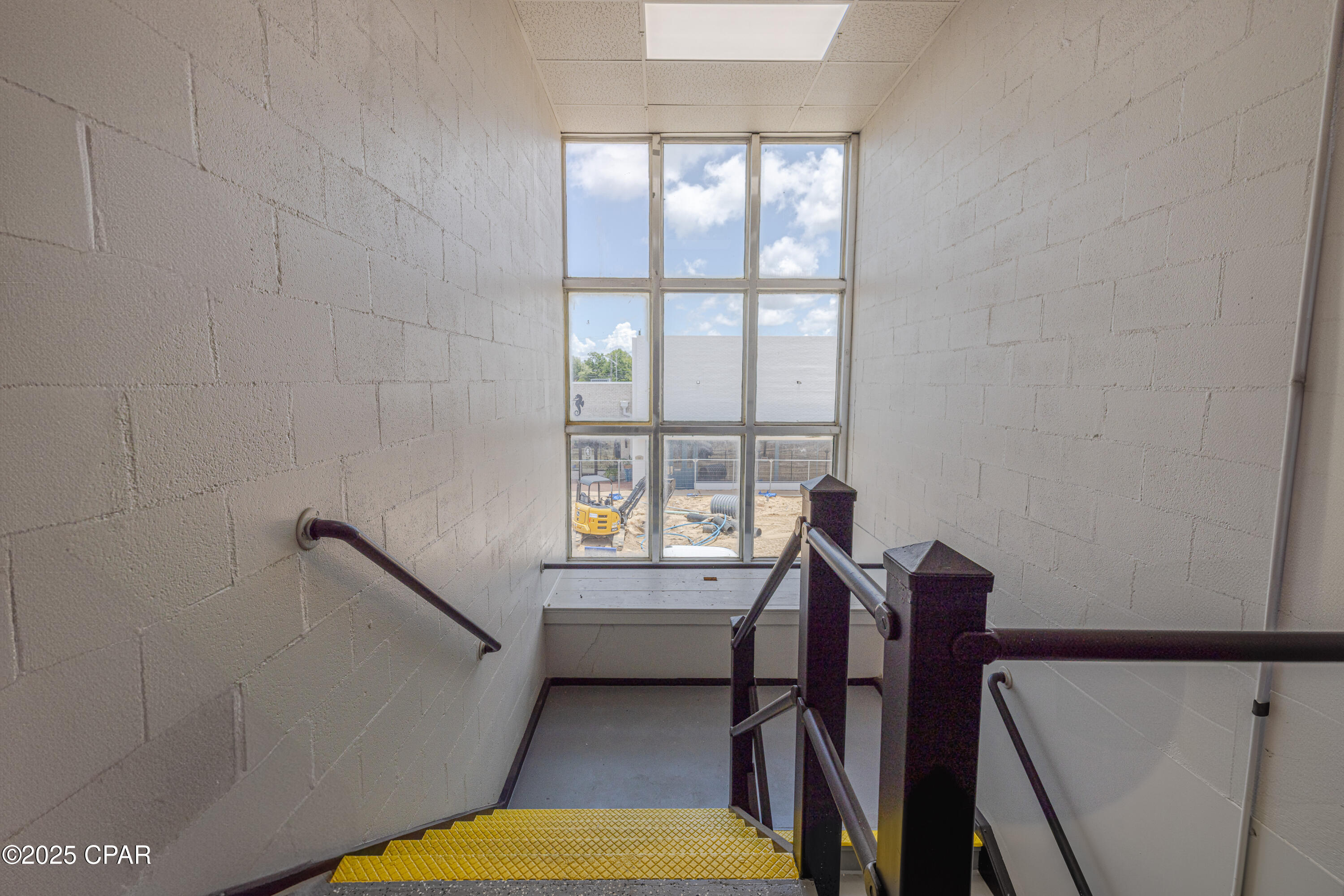 Image 16 For 551 Harrison Avenue