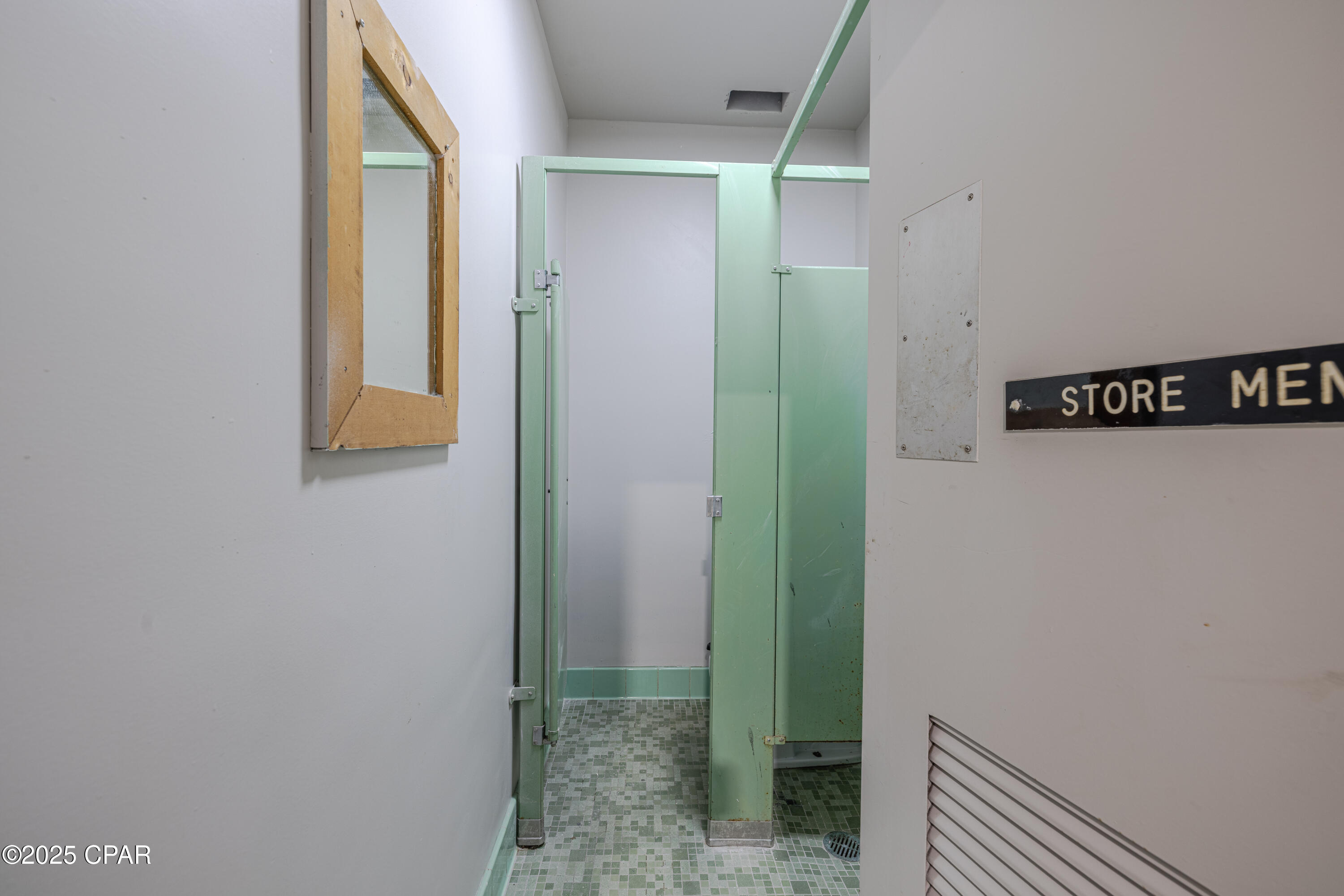 Image 25 For 551 Harrison Avenue