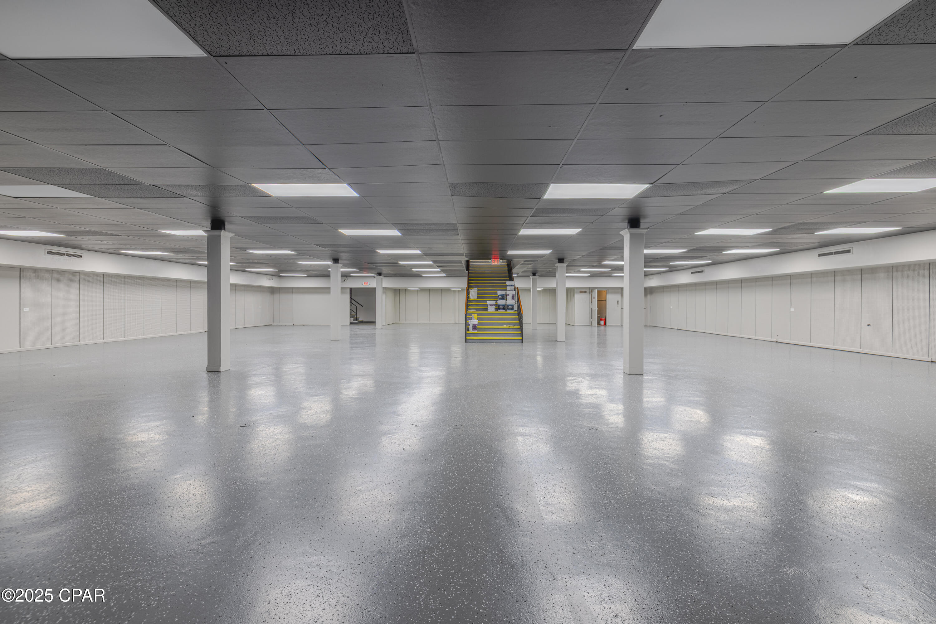 Image 30 For 551 Harrison Avenue