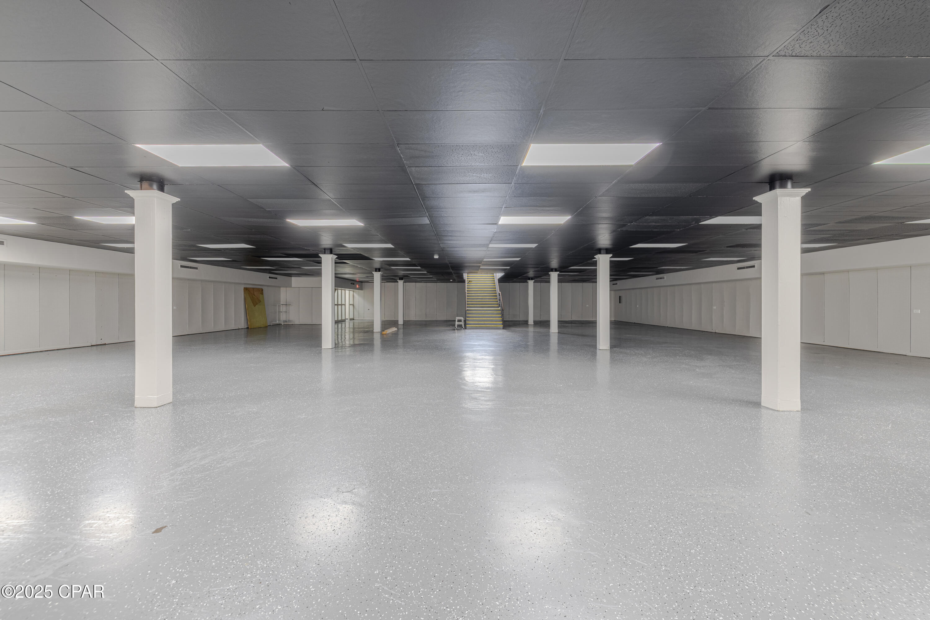 Image 31 For 551 Harrison Avenue