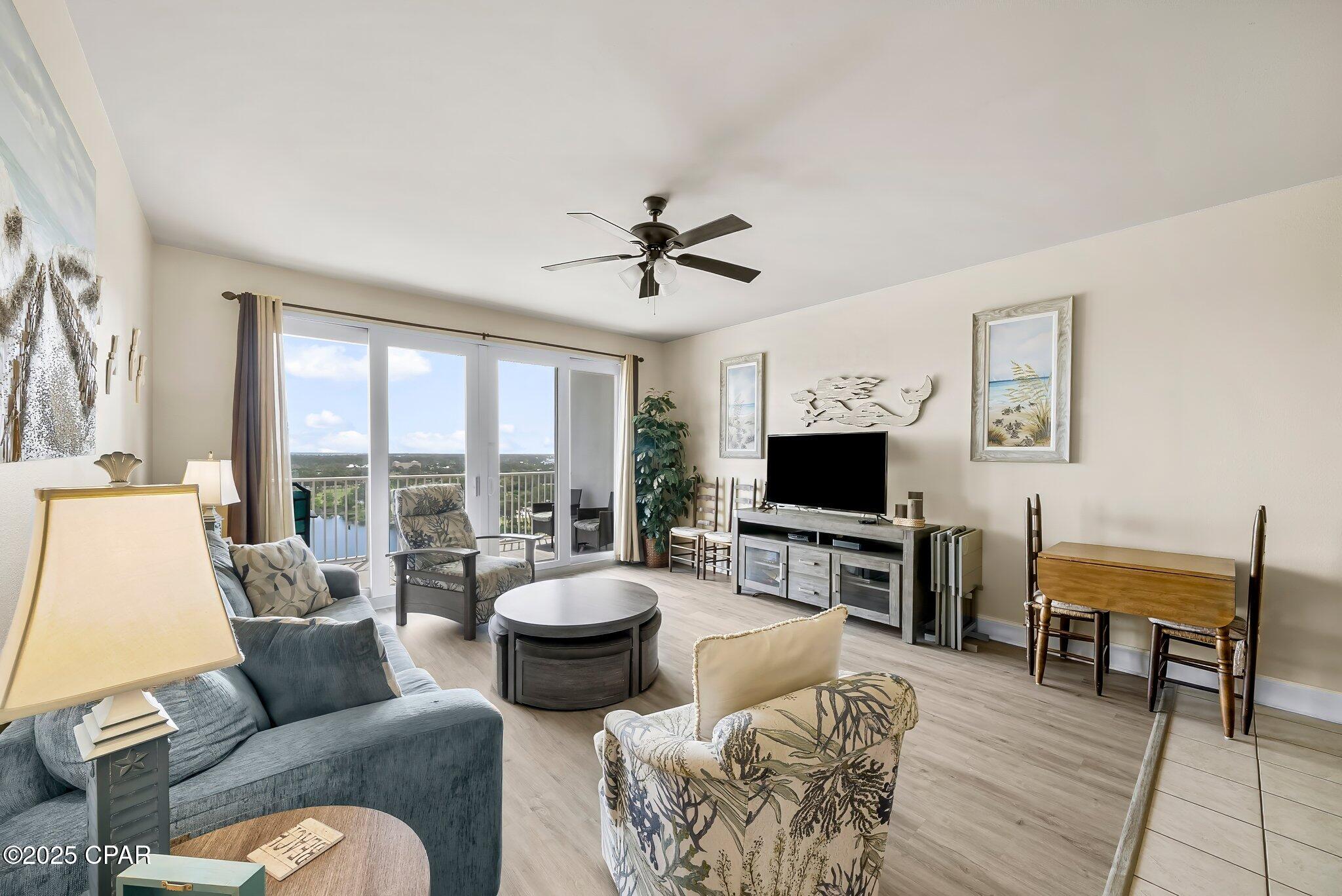 Image 11 For 9902 Thomas Drive 1430