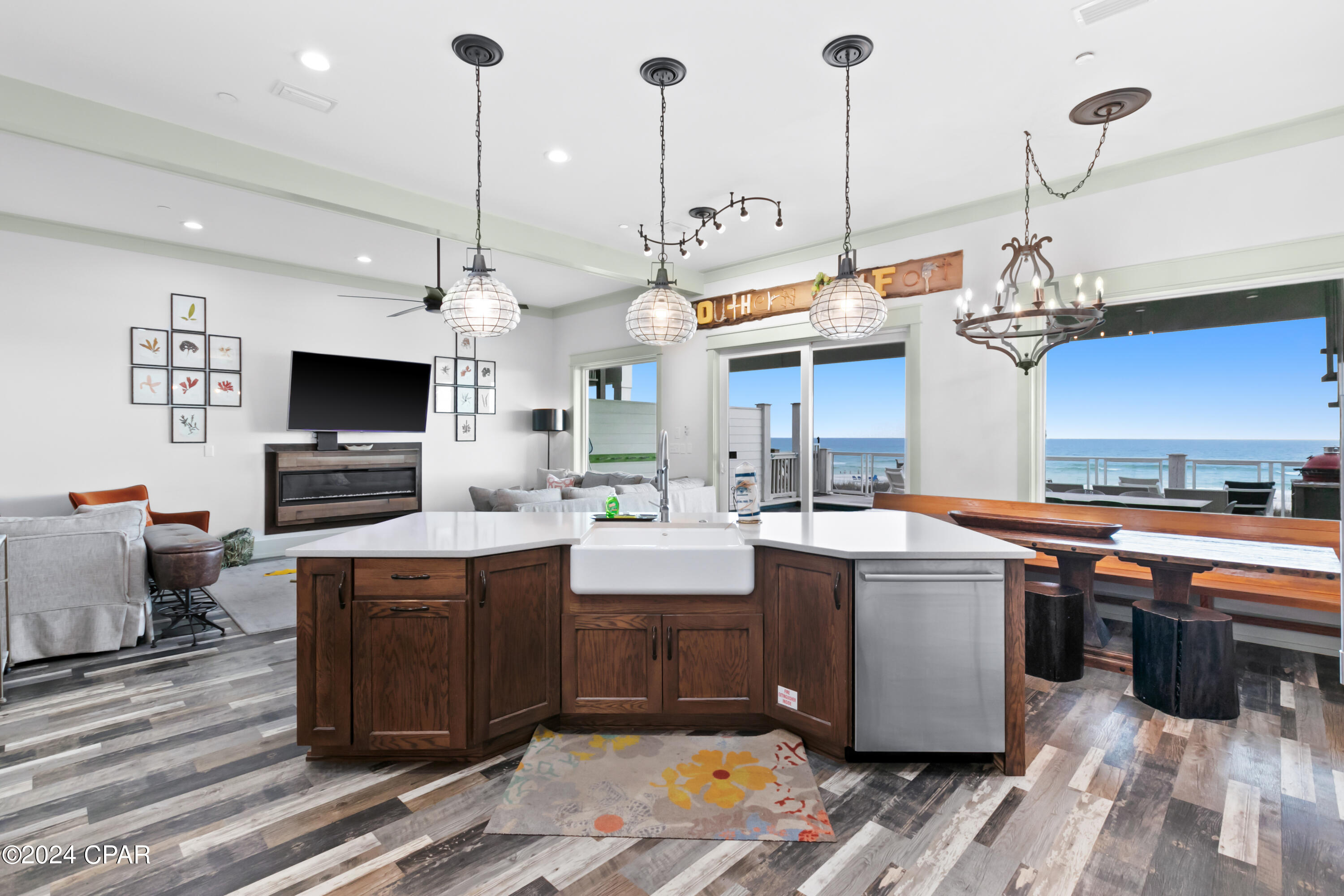 Image 11 For 8319 Surf Drive A