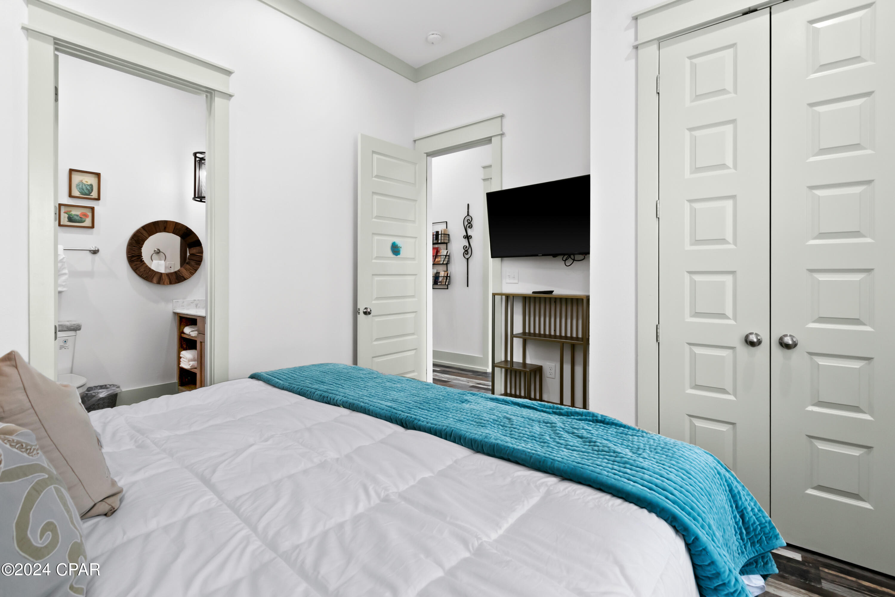 Image 37 For 8319 Surf Drive A