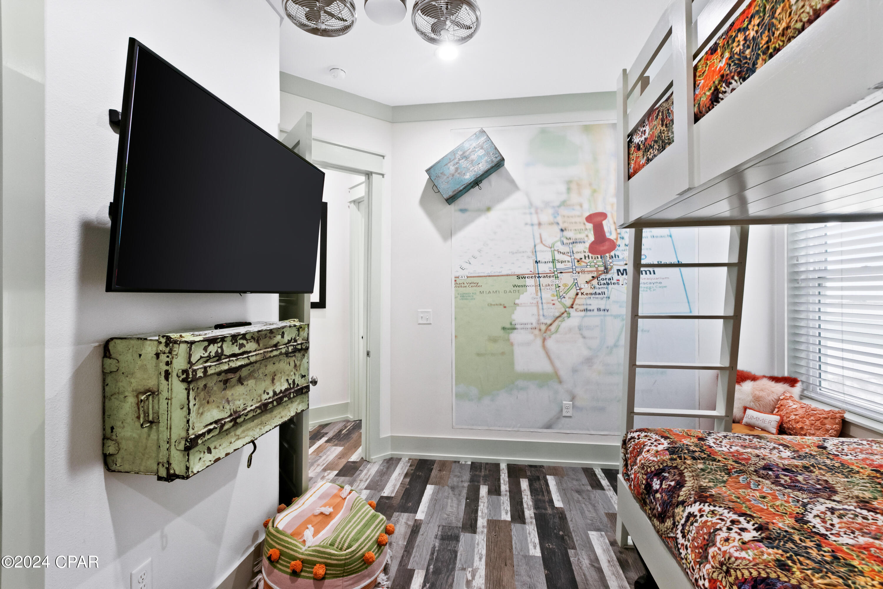 Image 51 For 8319 Surf Drive A