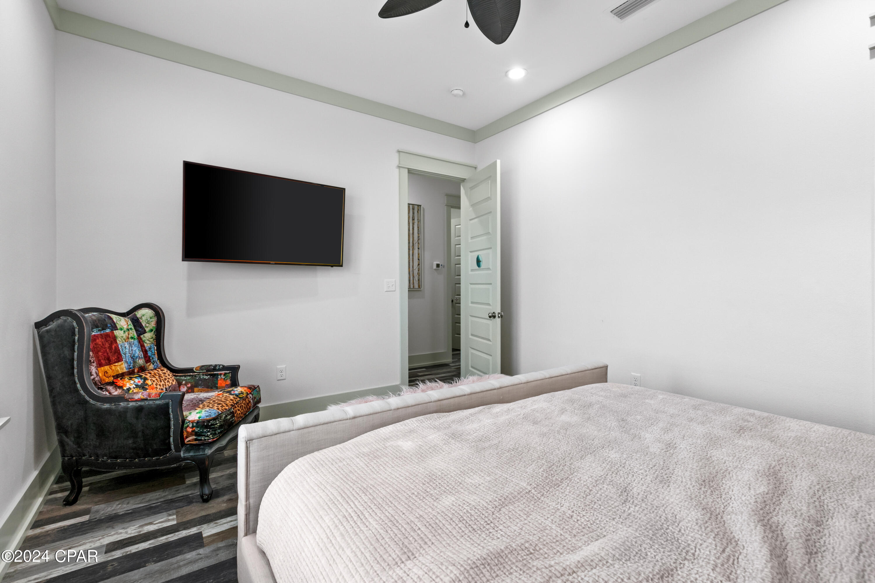 Image 56 For 8319 Surf Drive A