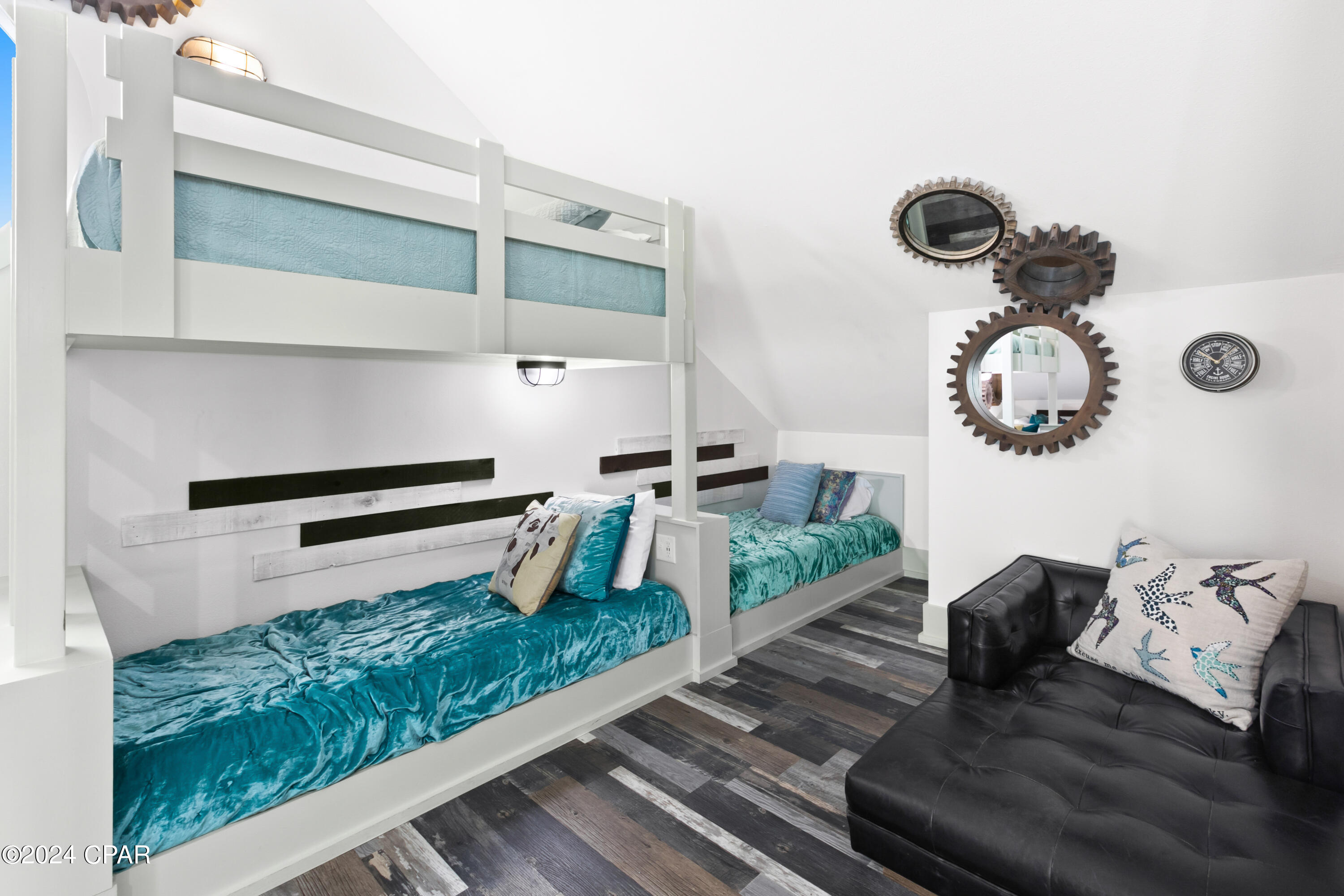 Image 77 For 8319 Surf Drive A