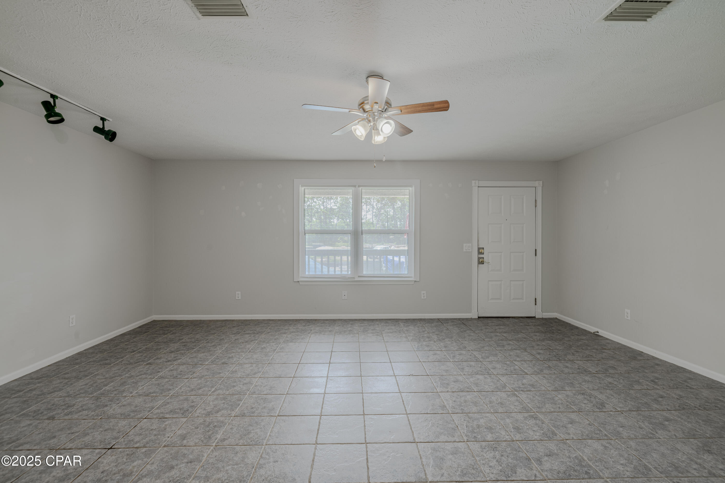 Details for 7813 Lagoon Drive 4h, Panama City Beach, FL 32408
