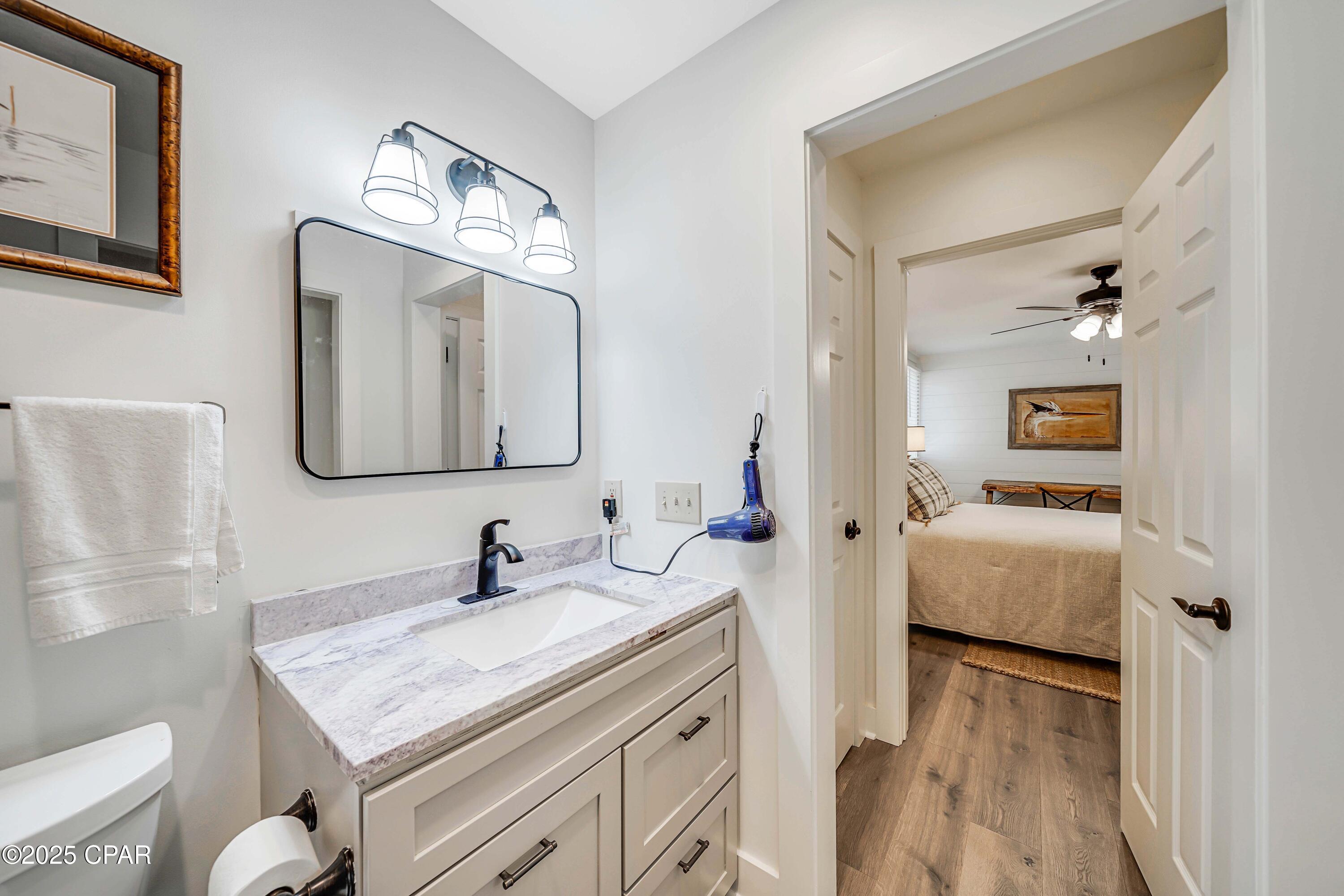 Image 24 For 4726 Bay Point Road  C-226