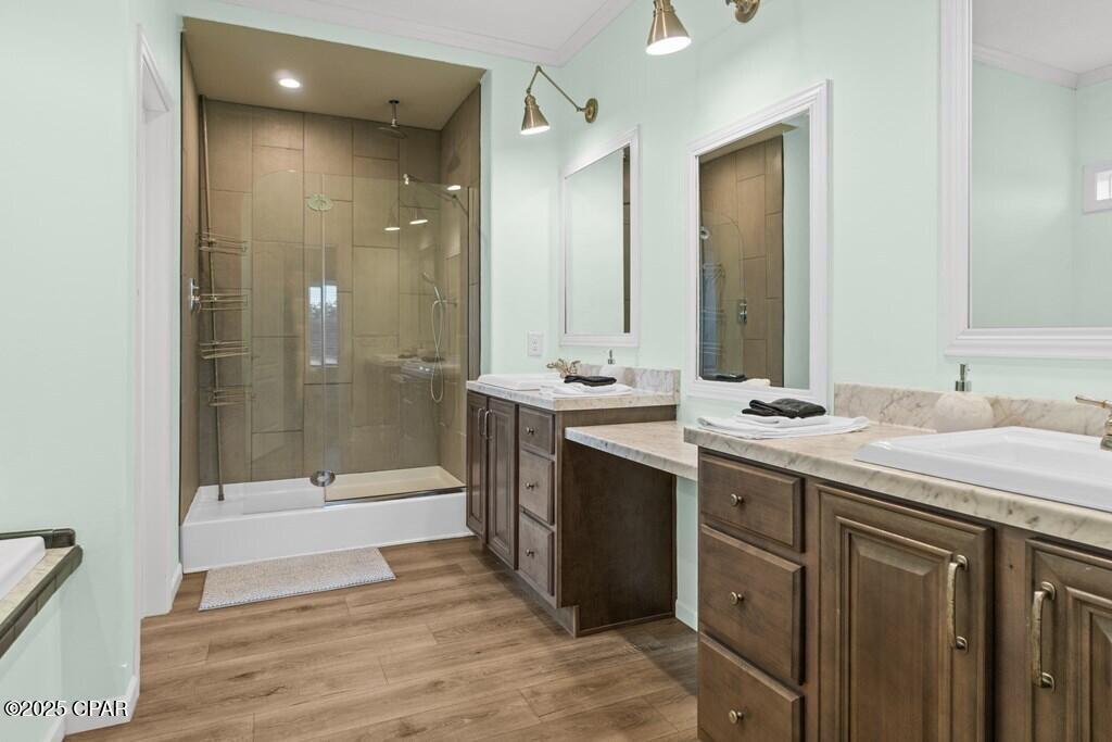 Image 32 For 211 Cortez Street