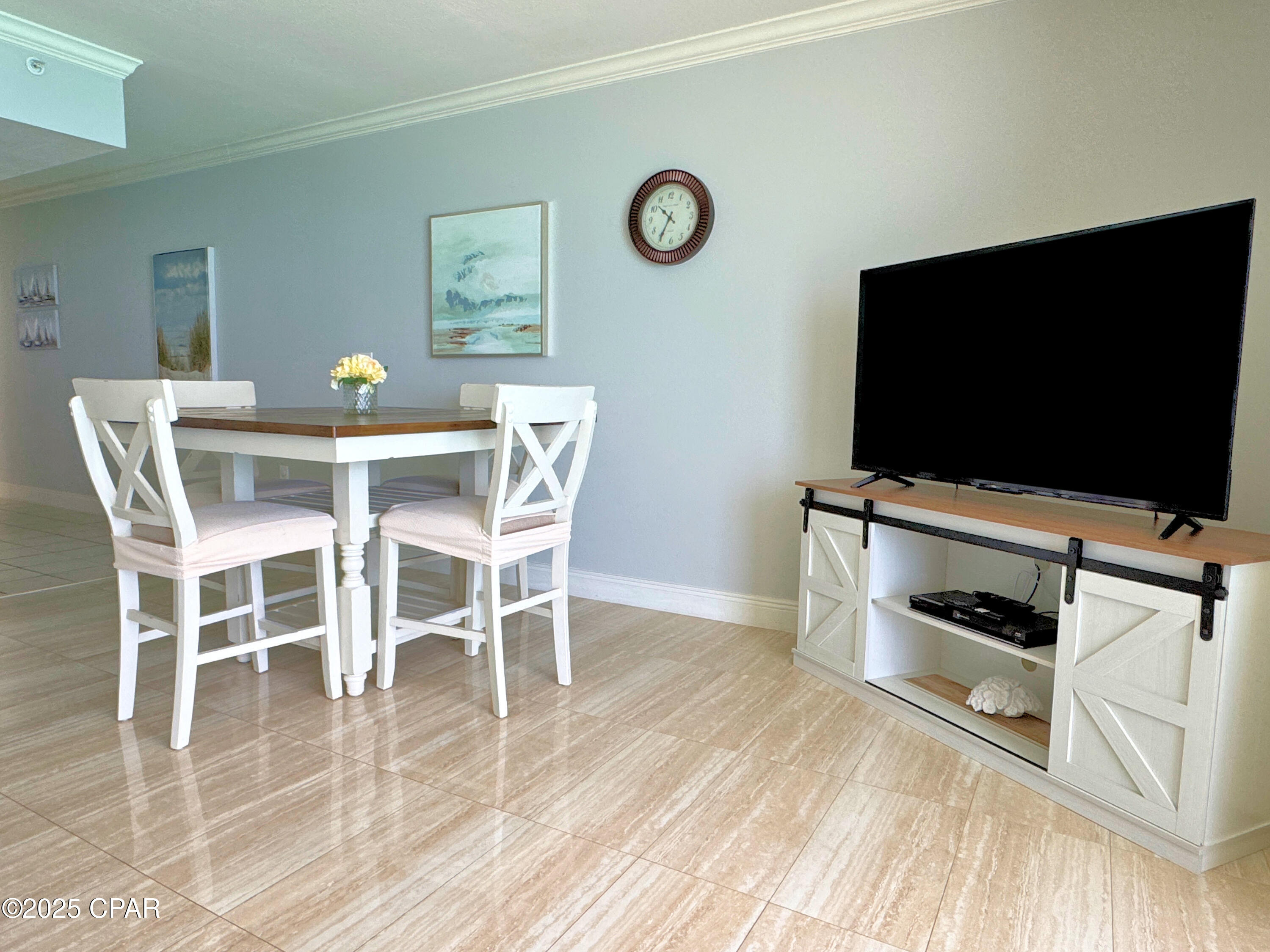 Image 11 For 14701 Front Beach Road 933