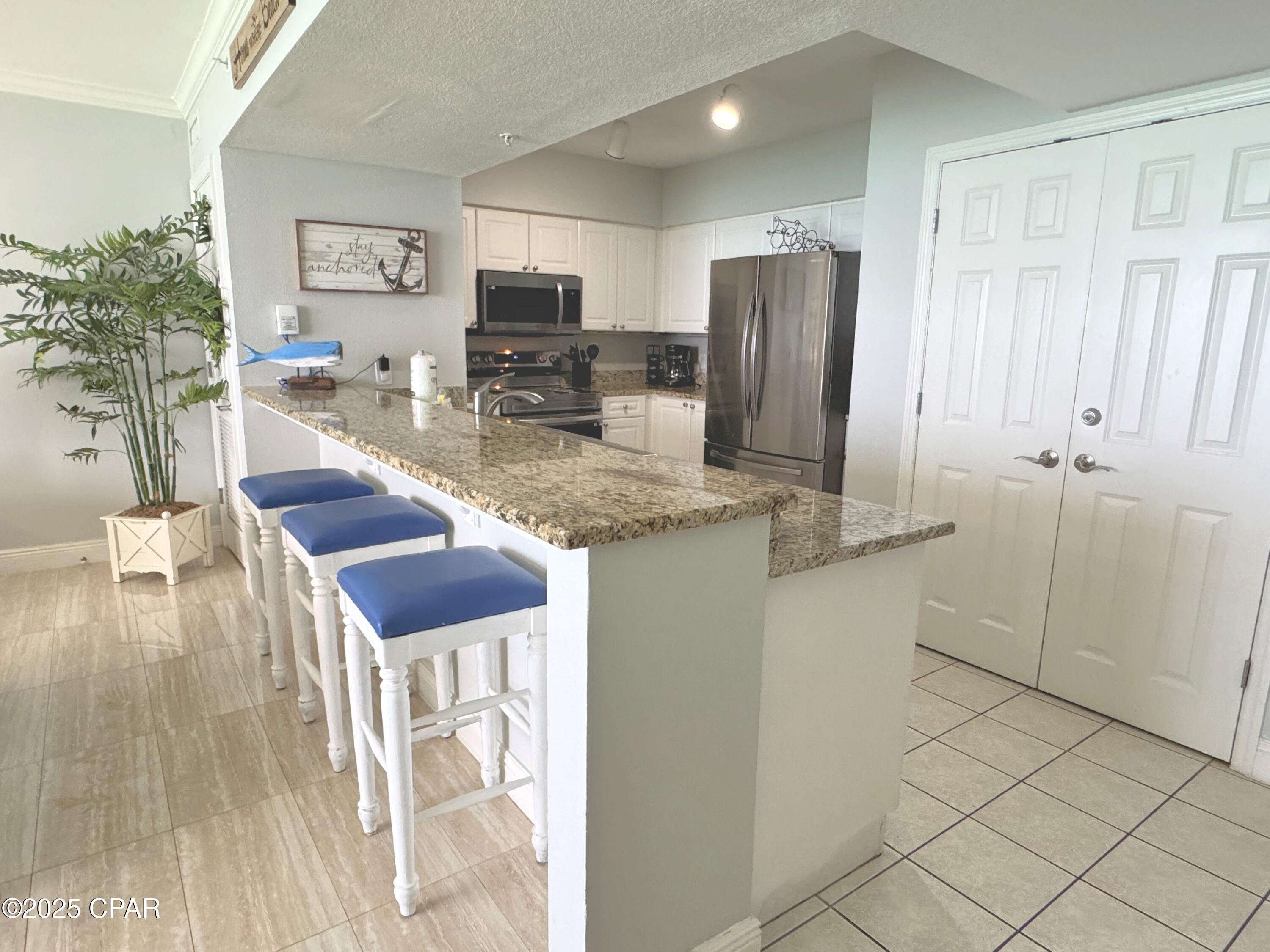 Image 13 For 14701 Front Beach Road 933