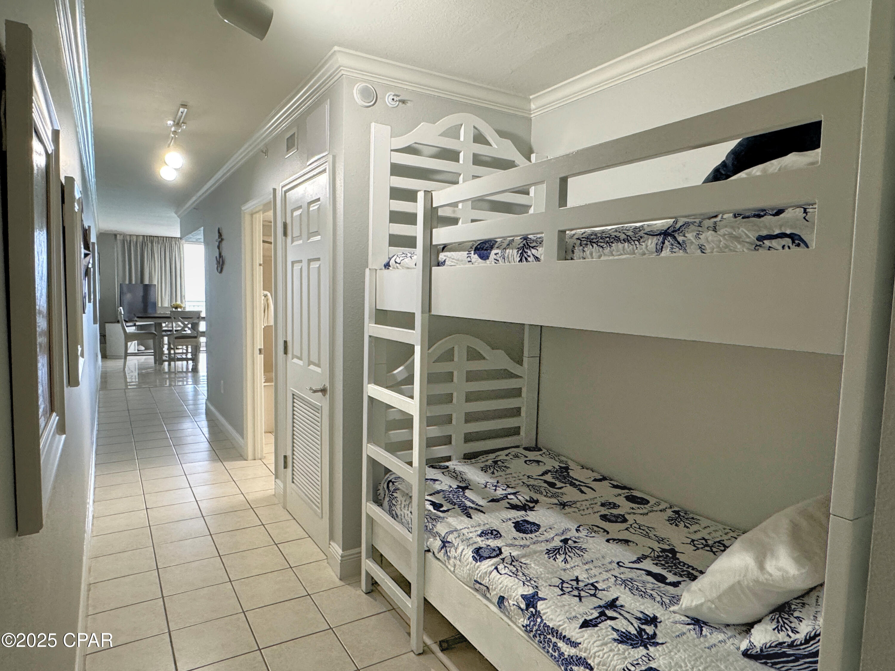 Image 19 For 14701 Front Beach Road 933