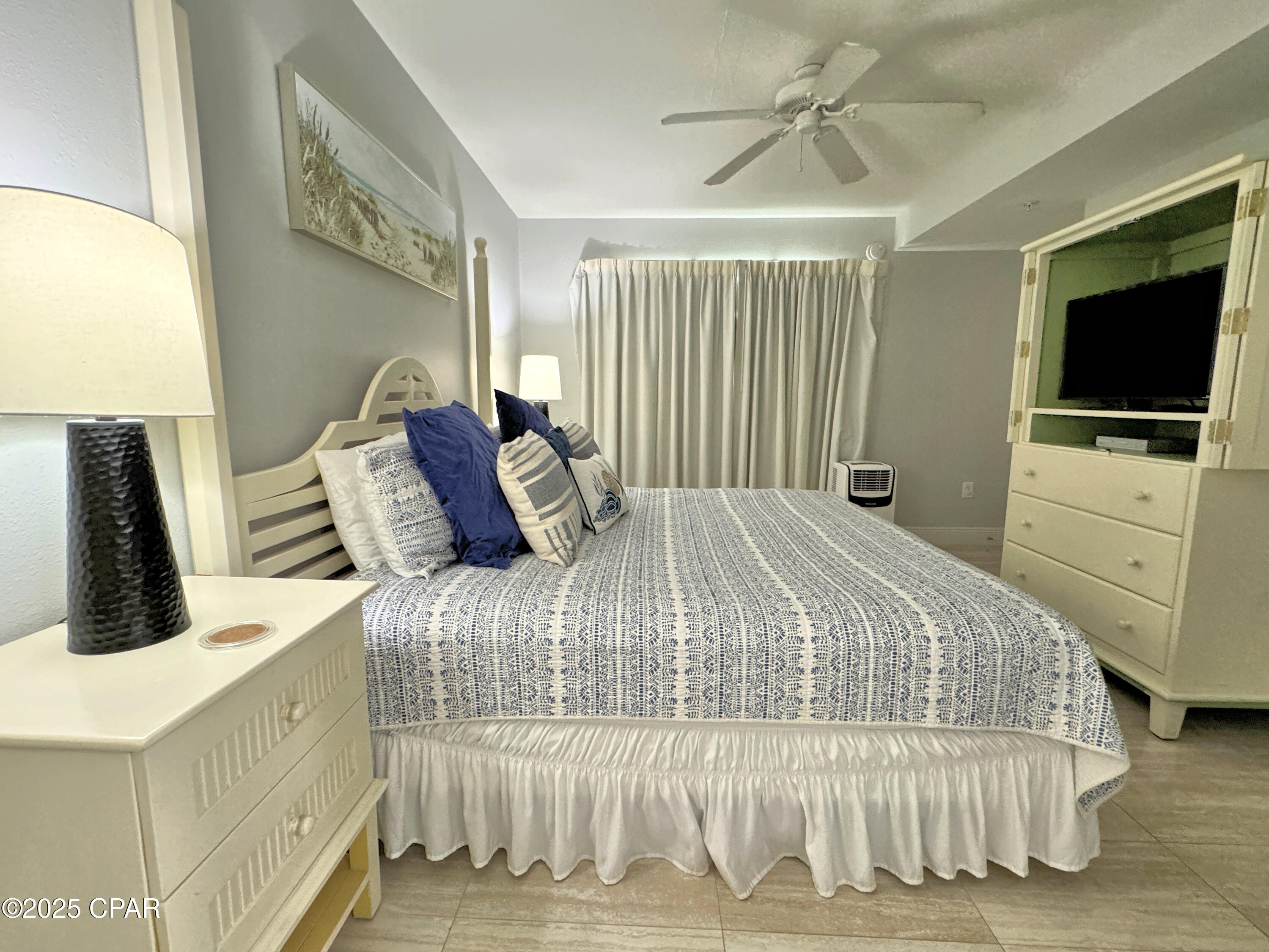 Image 22 For 14701 Front Beach Road 933