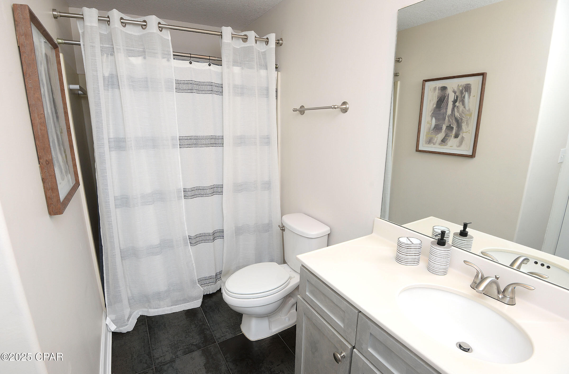 Image 20 For 17545 Front Beach Road  1609