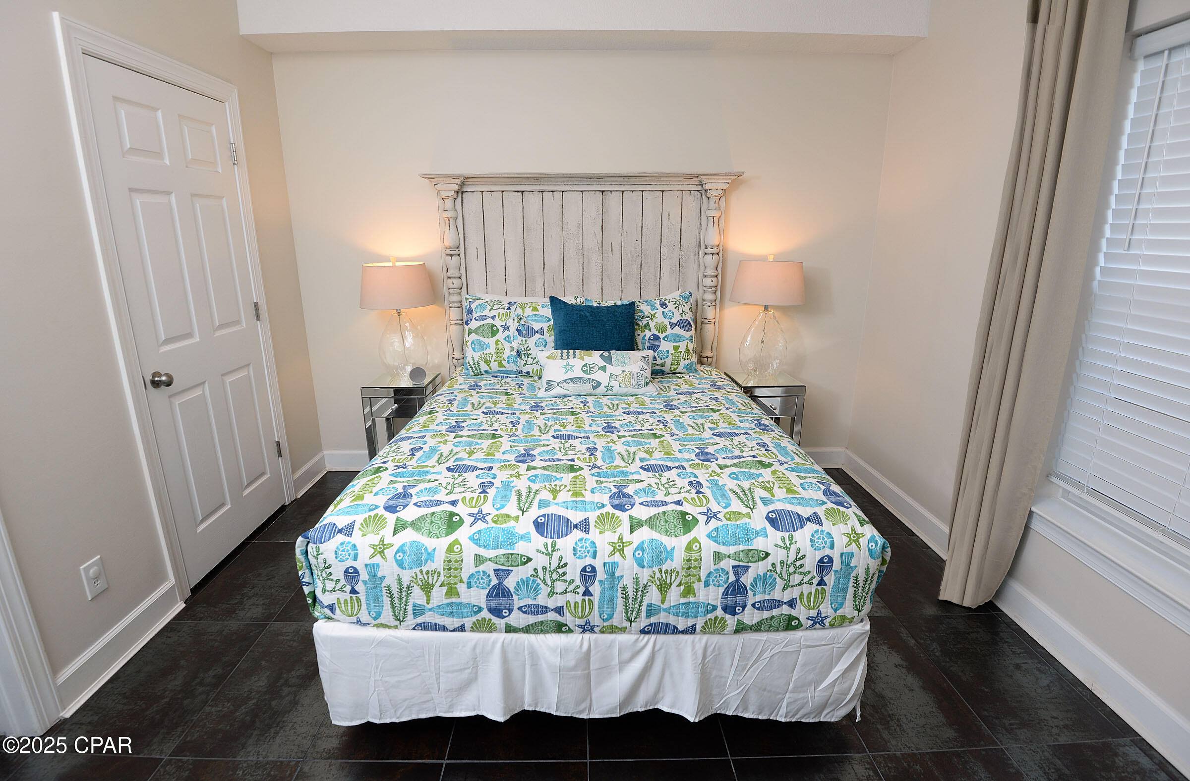 Image 22 For 17545 Front Beach Road  1609