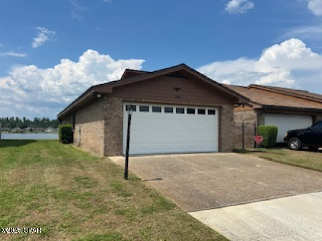 Image 2 For 125 Marin Drive