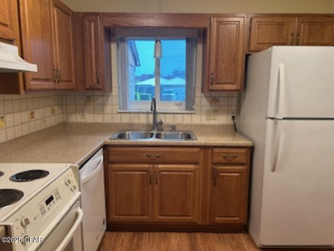 Image 7 For 125 Marin Drive