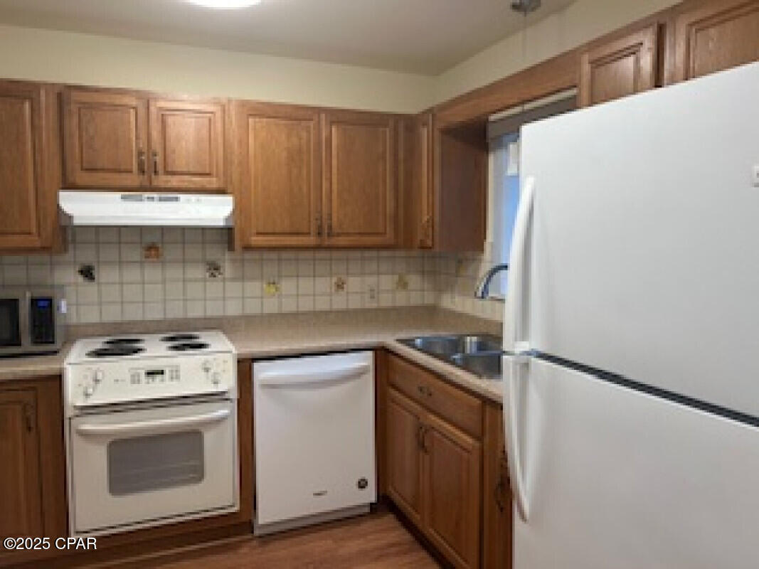 Image 8 For 125 Marin Drive