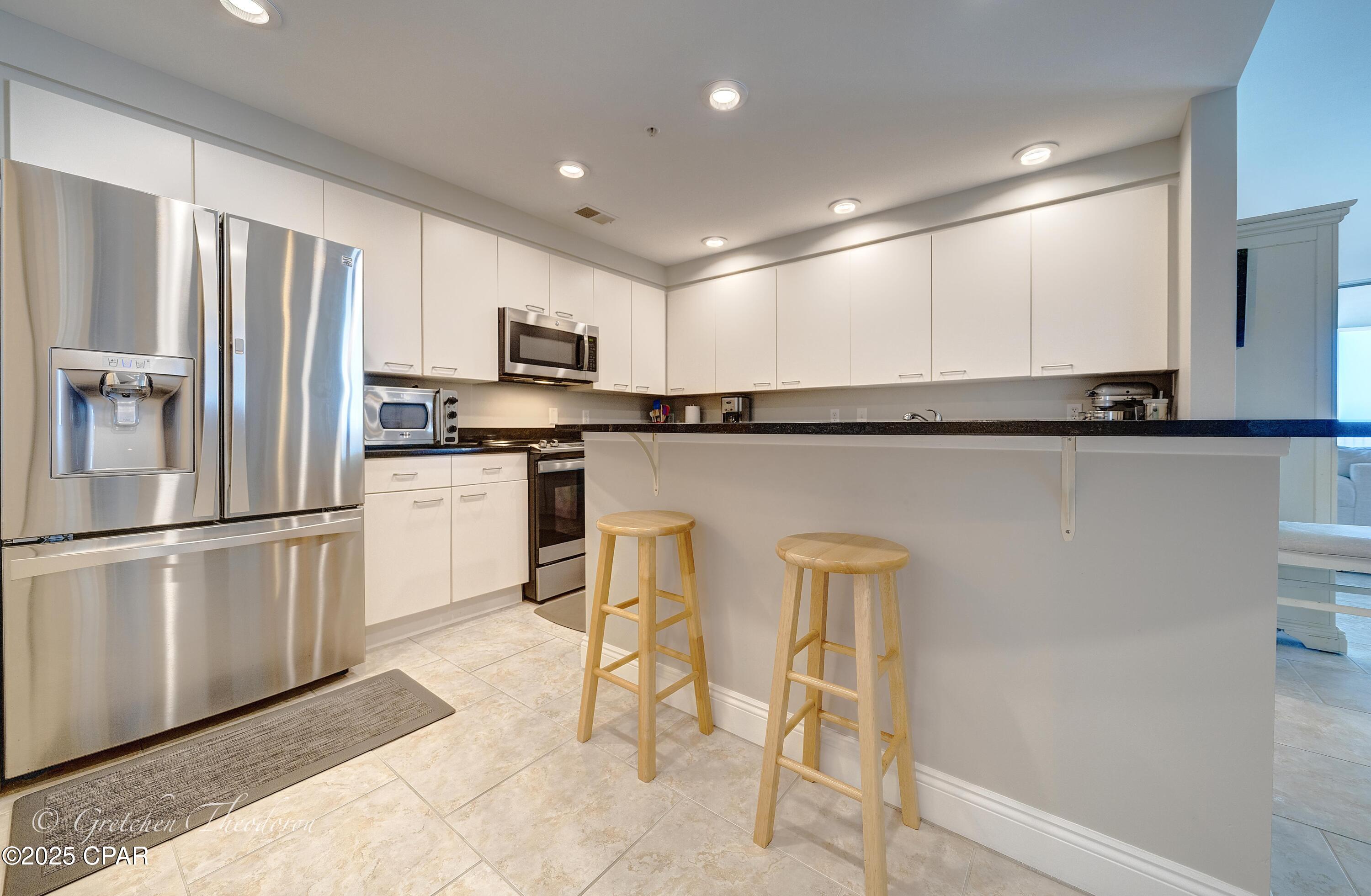 Image 2 For 6422 Highway 98  1006