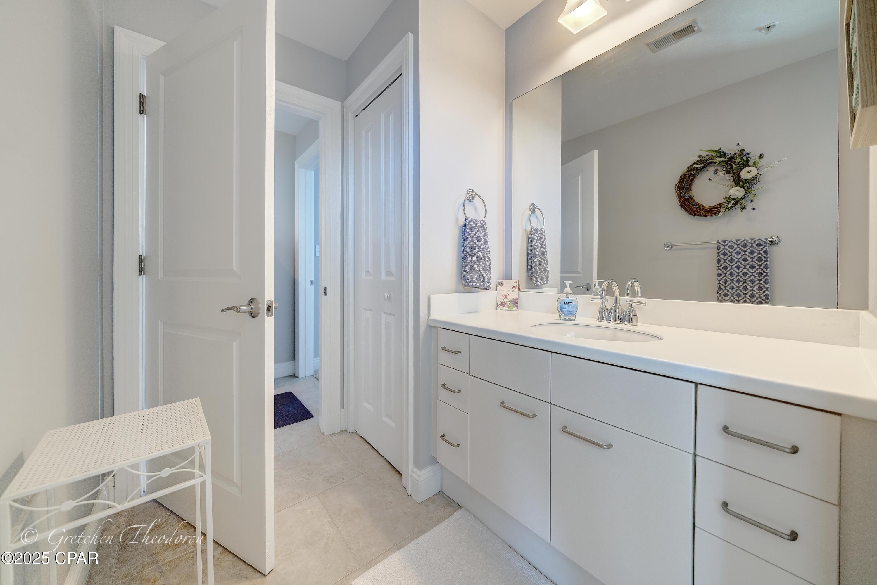 Image 29 For 6422 Highway 98  1006