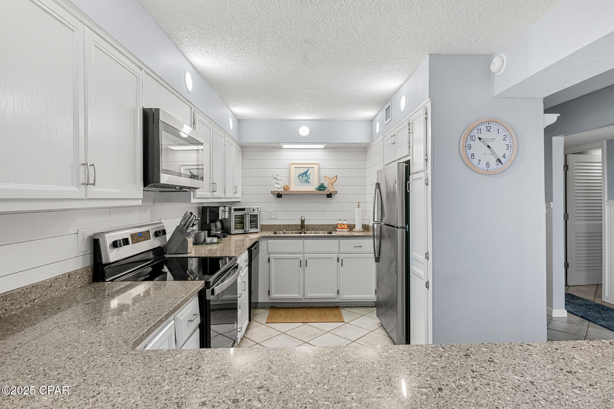 Image 18 For 5801 Thomas Drive 601