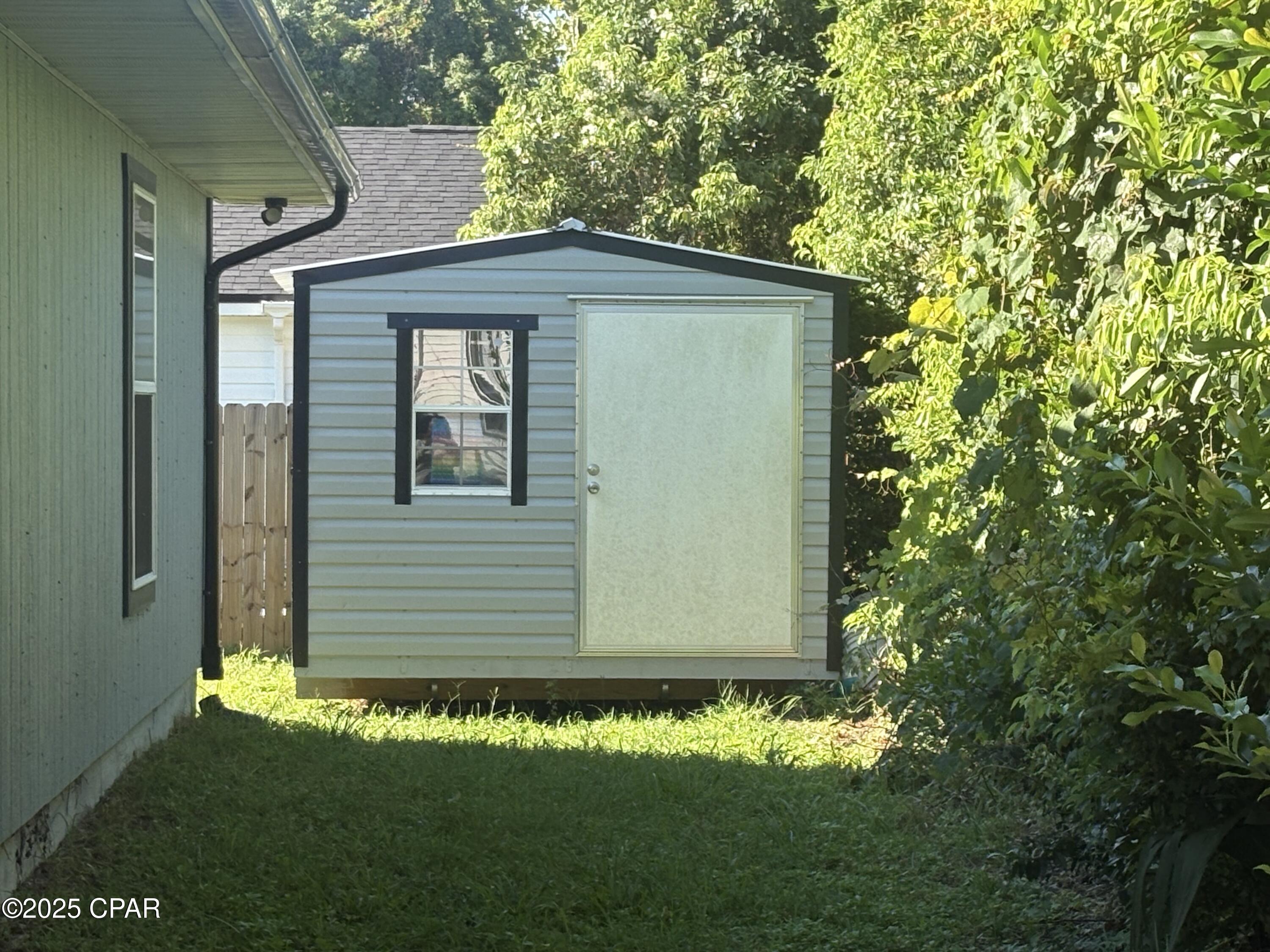 Image 16 For 2806 3rd Street