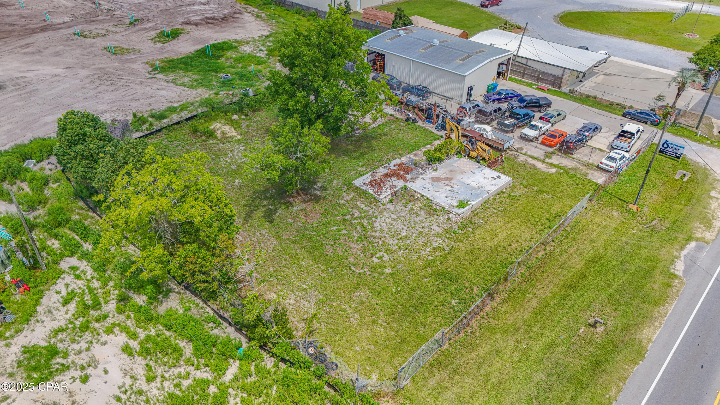 Image 19 For 1611 Transmitter Road